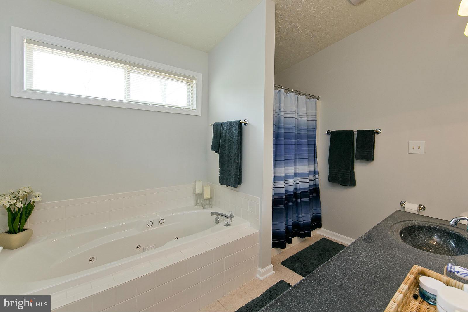 HIGH KNOB - Residential