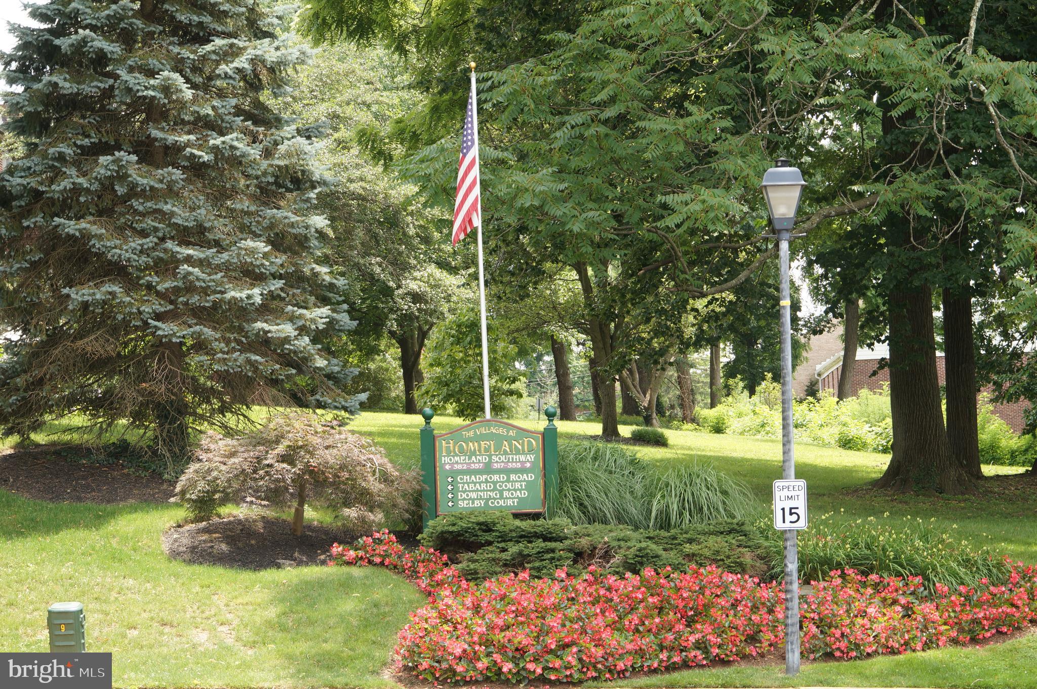 VILLAGES AT HOMELAND - Residential Lease