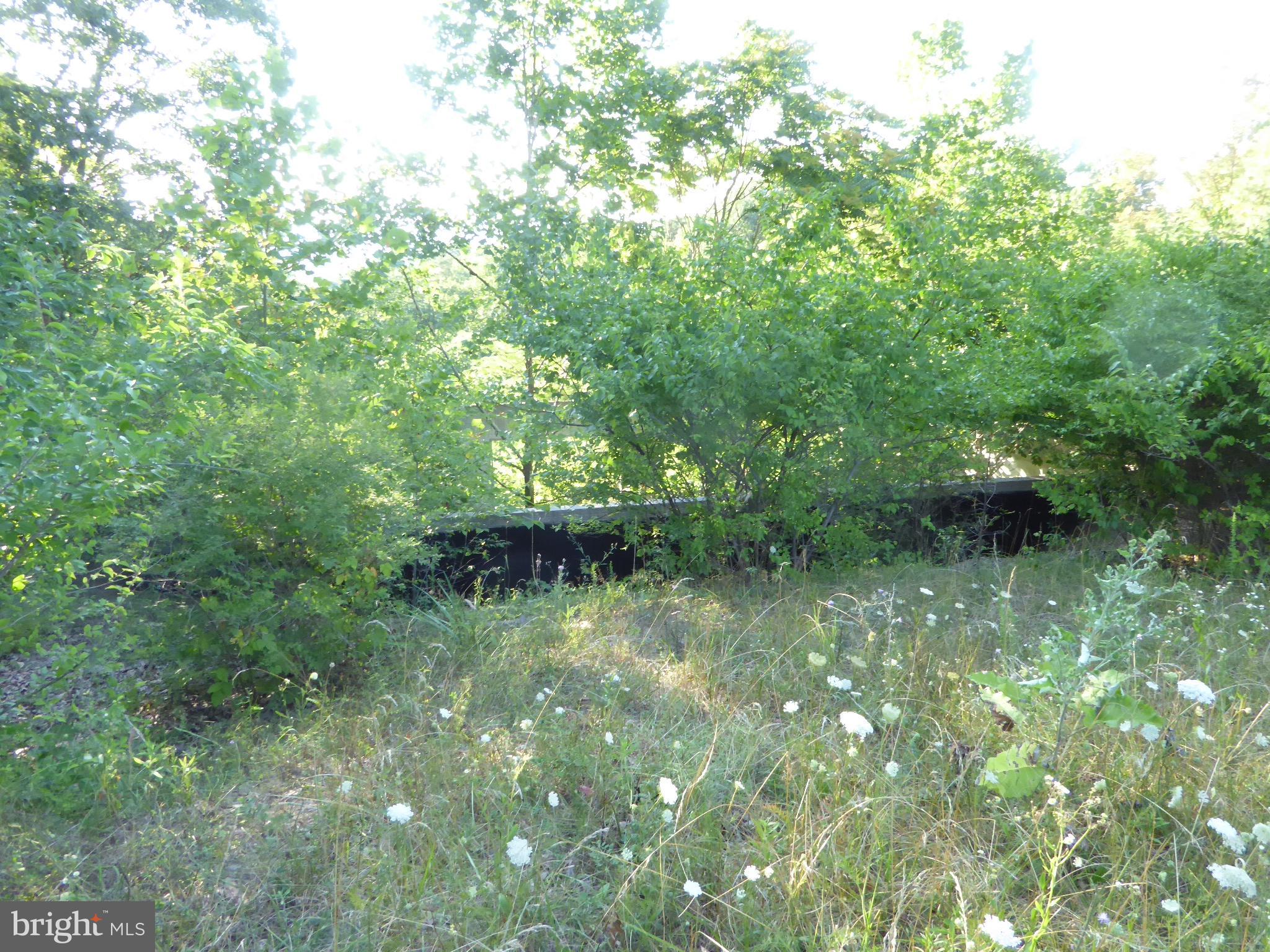 SUNRISE HEIGHTS - Land