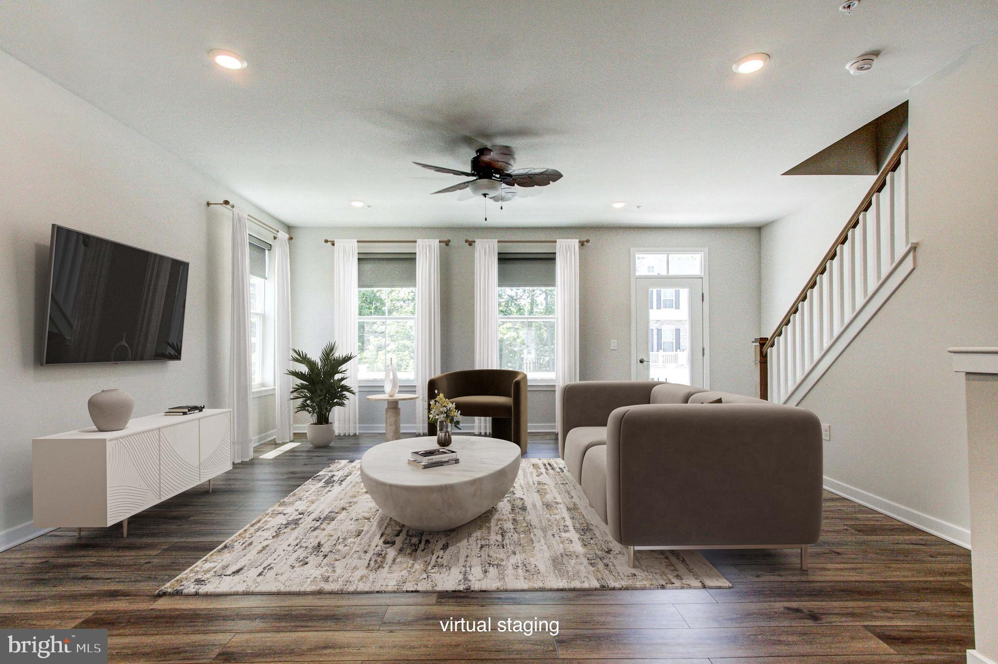 LANTERN RIDGE - Residential Lease