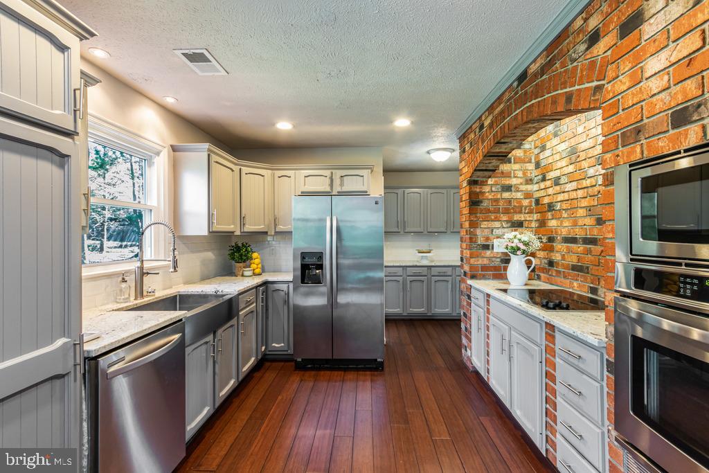 AQUIA HARBOUR - Residential