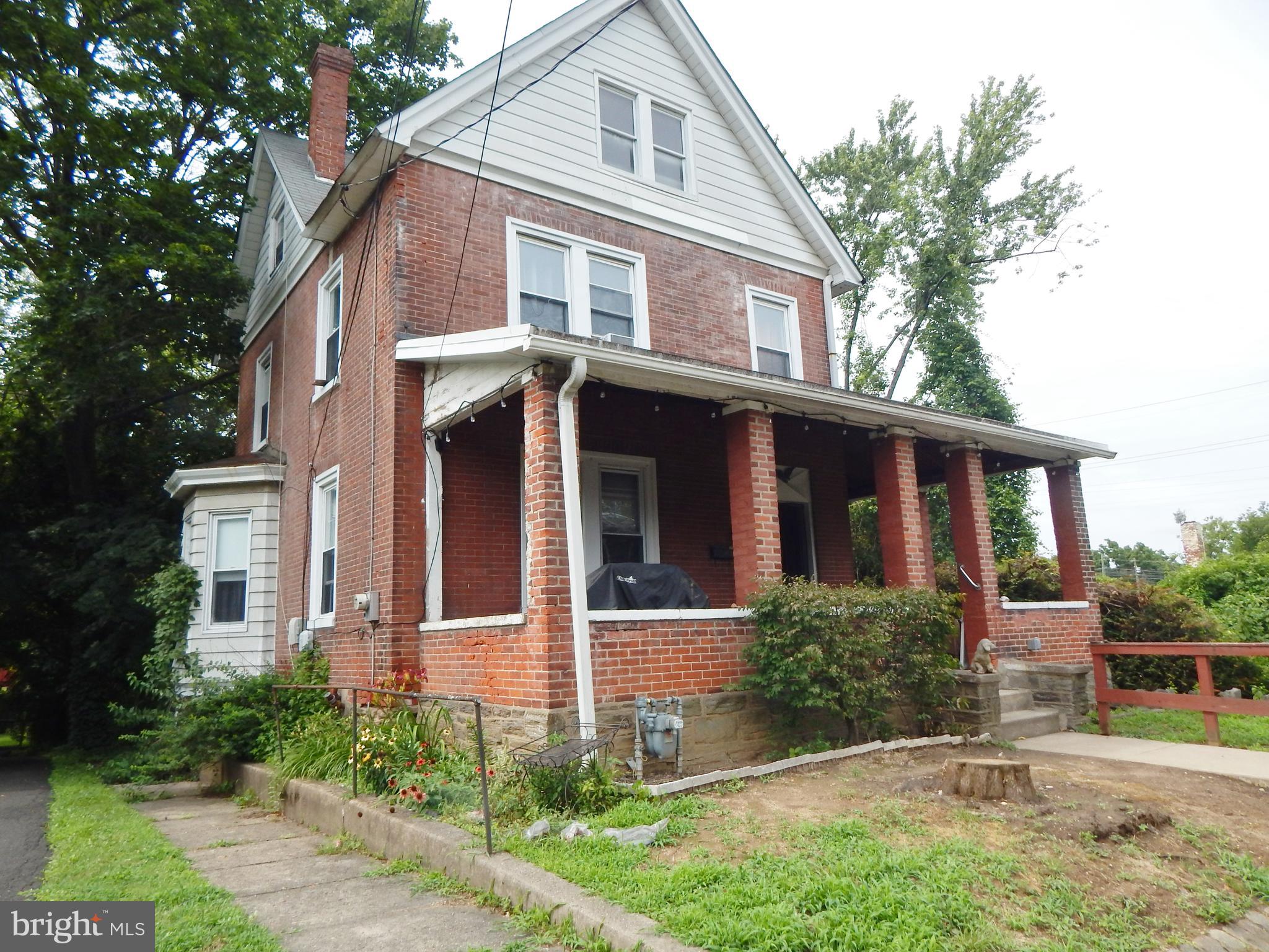 This is a big 3 story home with larger rooms and high ceilings in Wyncote. It has 4, possibly 5 or 6 bedrooms and 1 1/2 baths. Beautiful trim, hardwood floors, third floor walk up and a walk out door from the basement to the back yard. The home needs someone to bring it back to its original grandeur - there is a large amount of living area for you to enjoy. Gas heater appears newer, gas hot water heater. Third Floor has so much potential. Yard is a great size.
This home is being sold in as-is condition. Don't miss the chance to own a piece of history that can be transformed into your dream home. Let the potential for this home captivate your heart and imagination. Located in the Cheltenham School District.