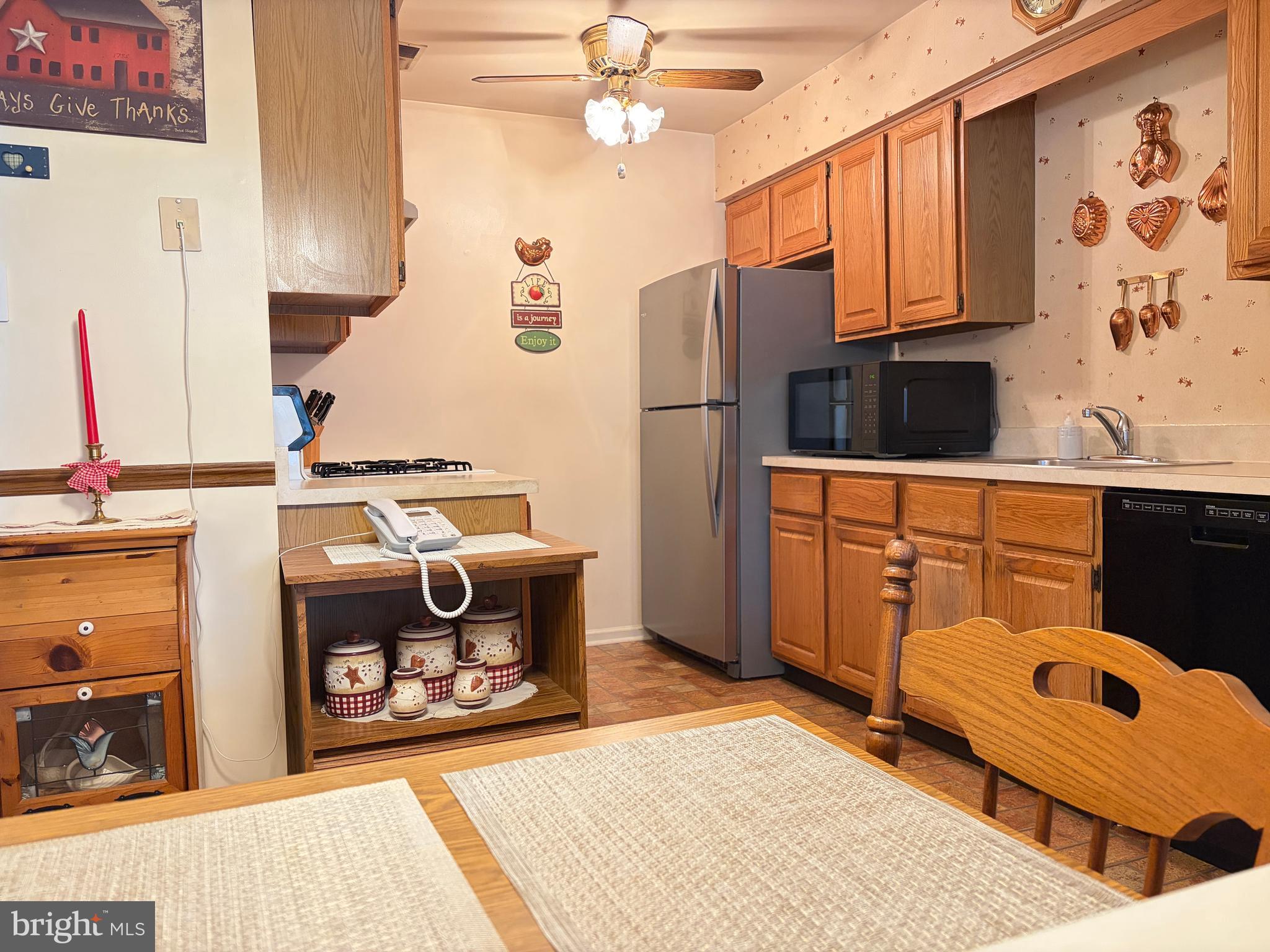 EAGLE RIDGE - Residential