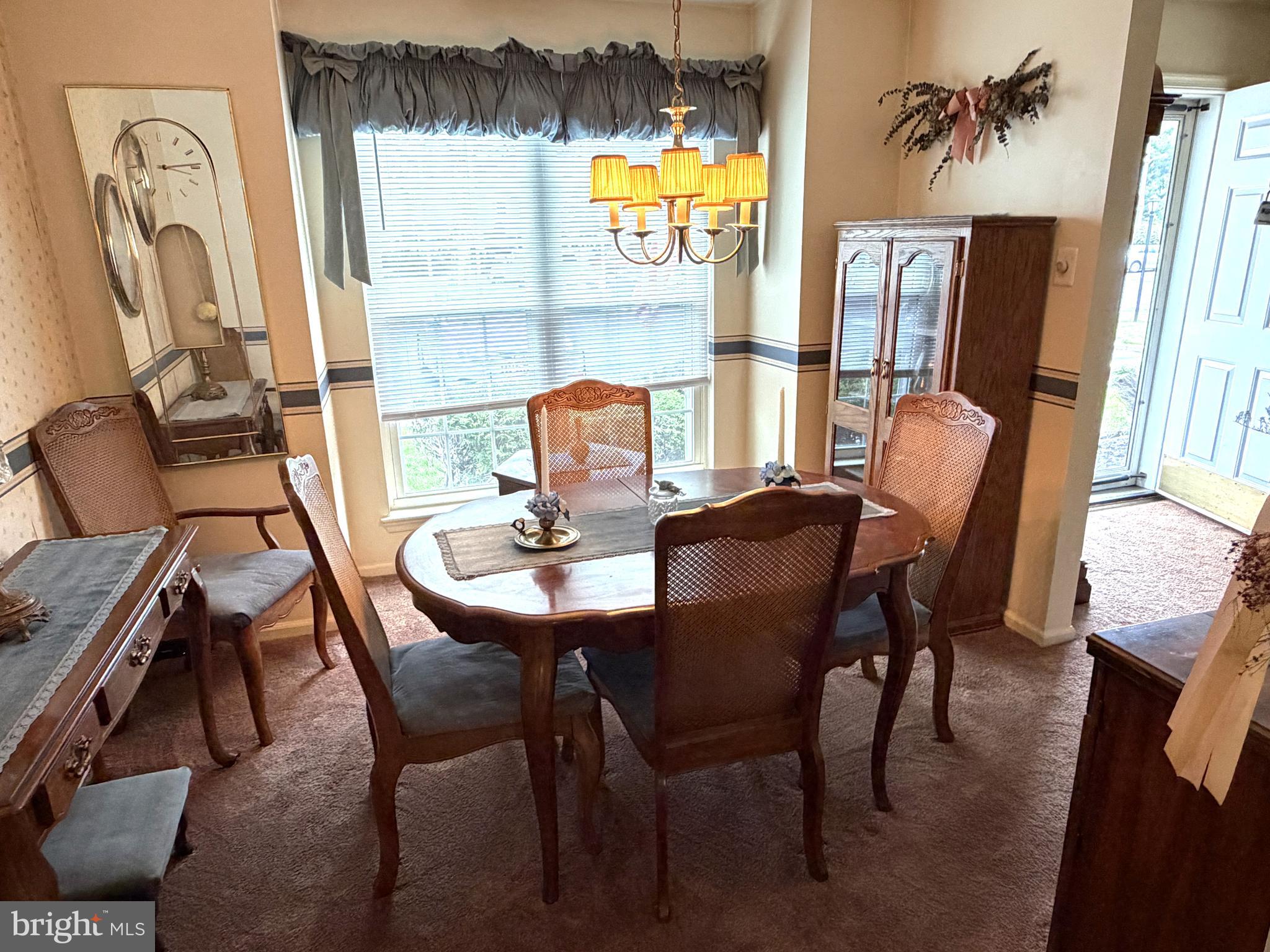 EAGLE RIDGE - Residential