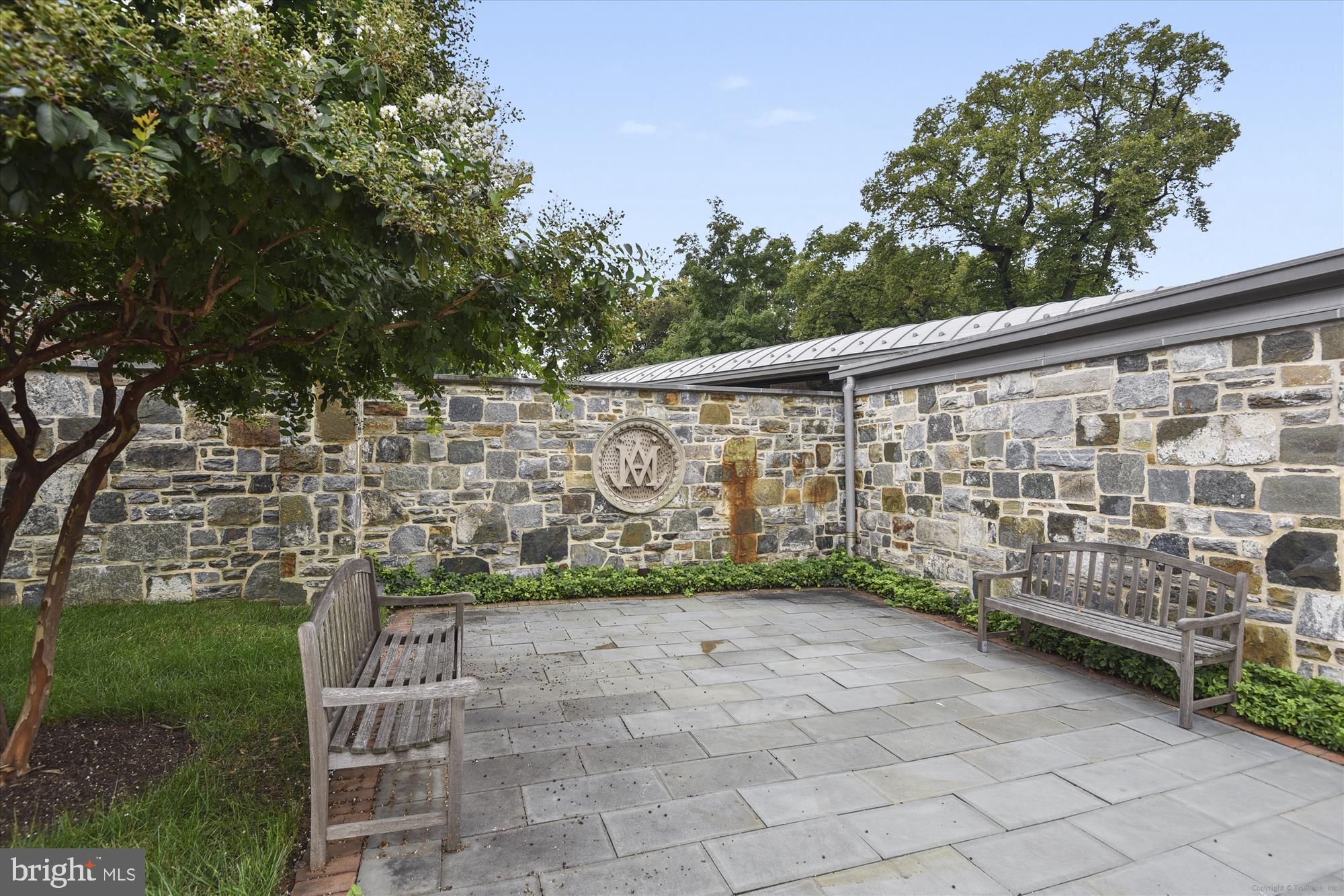 SETON HILL - Residential Lease