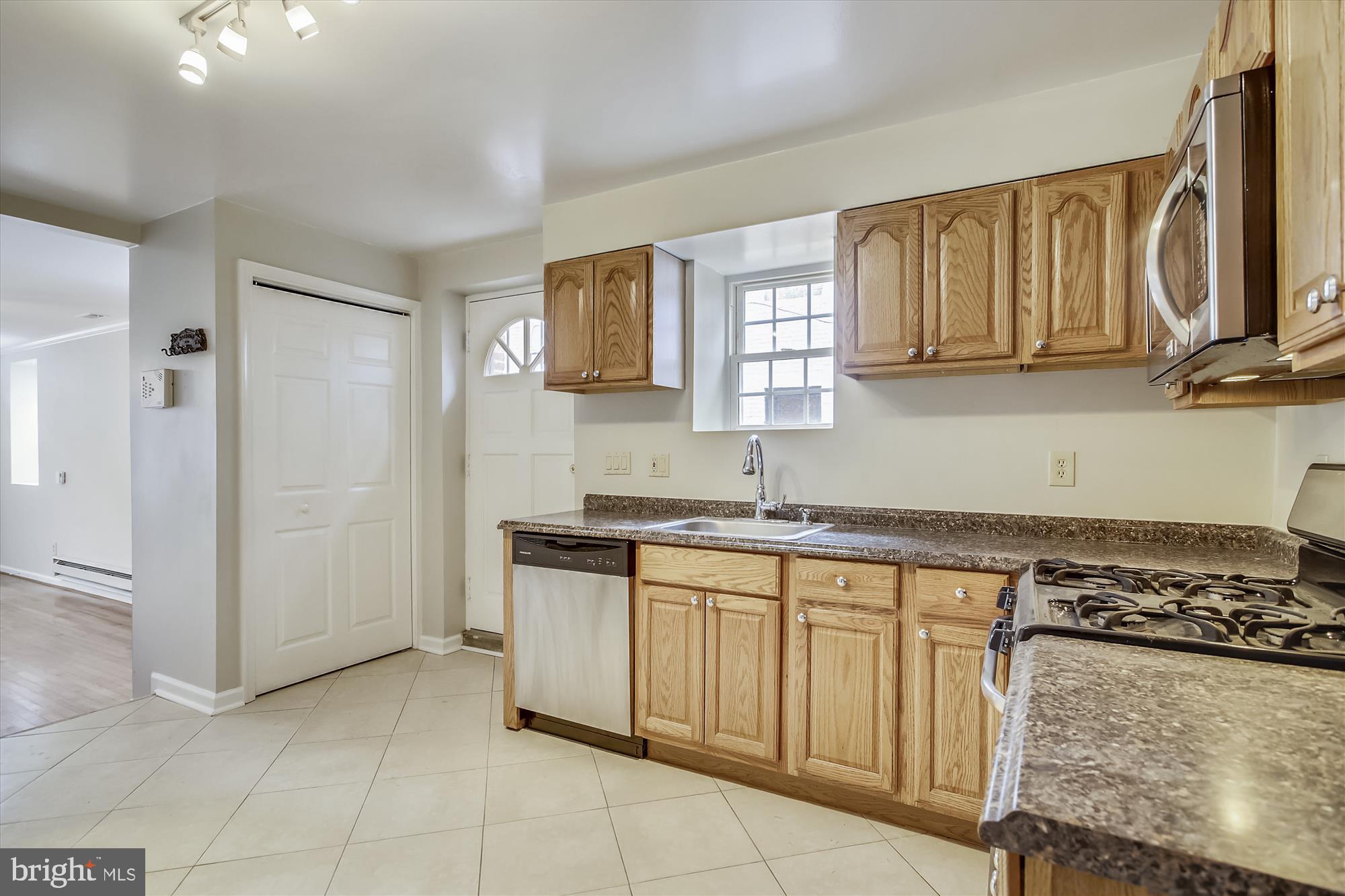 SETON HILL - Residential Lease