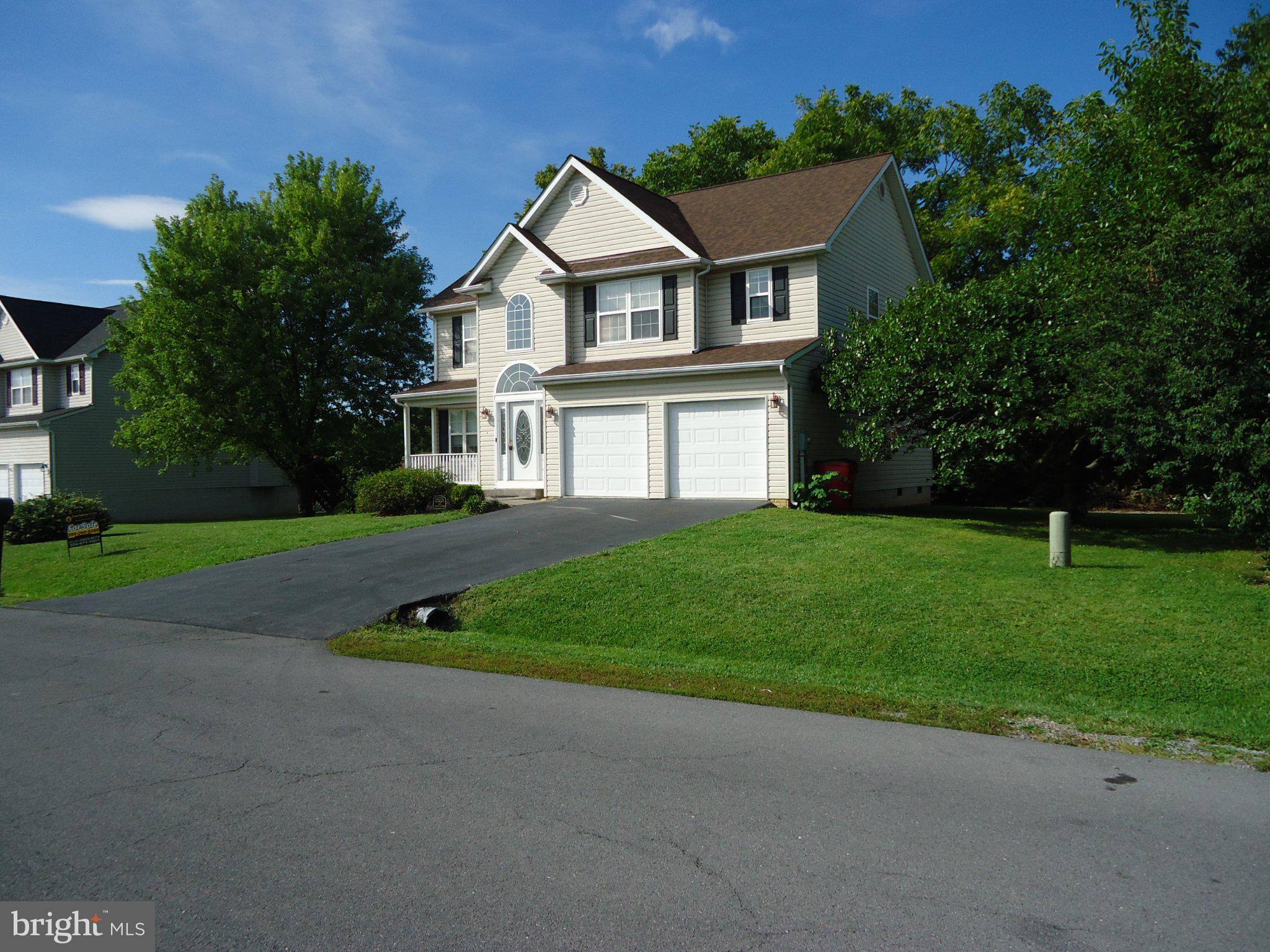 384 TEAL ROAD N