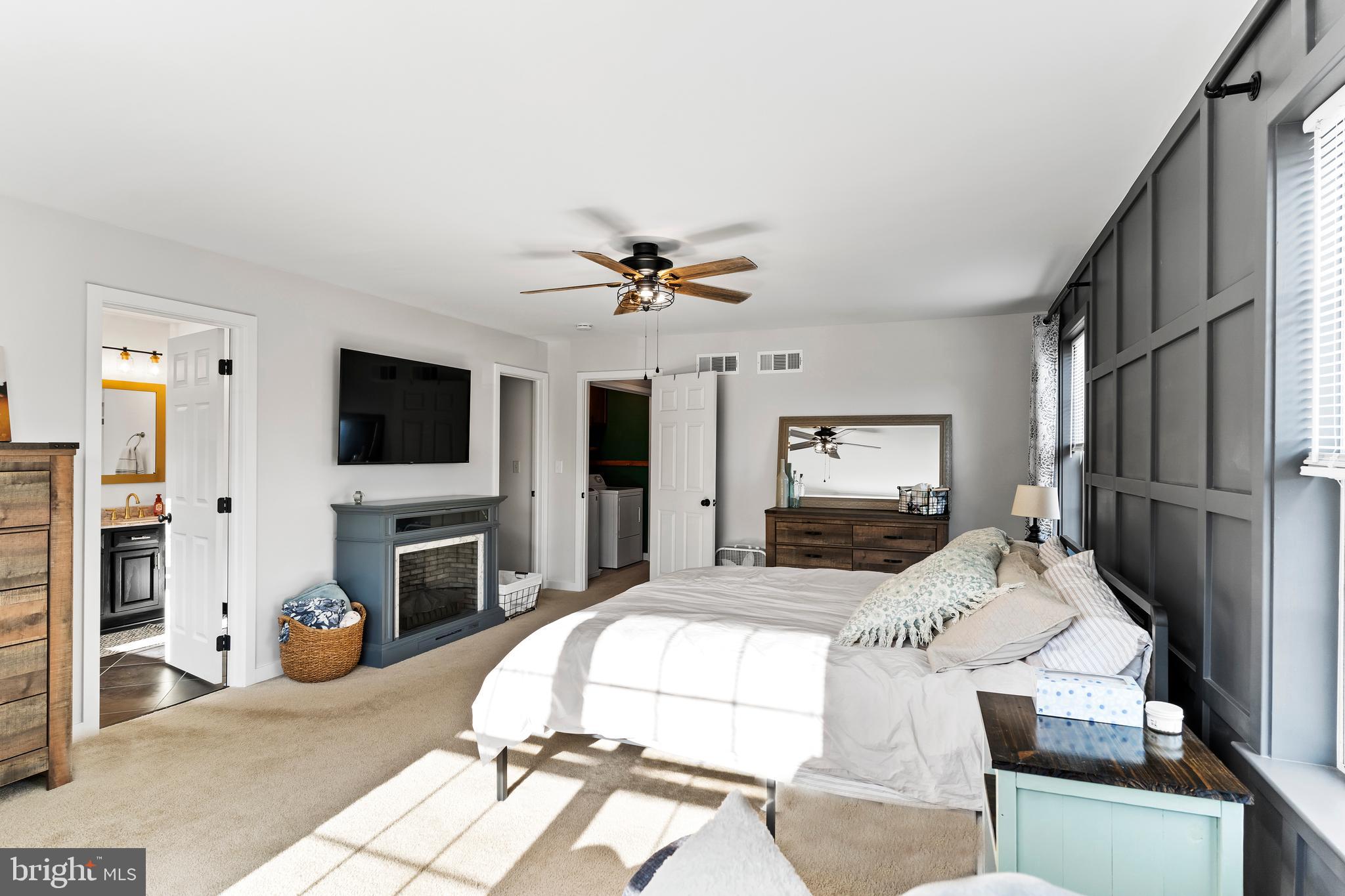 WEATHERSTONE - Residential