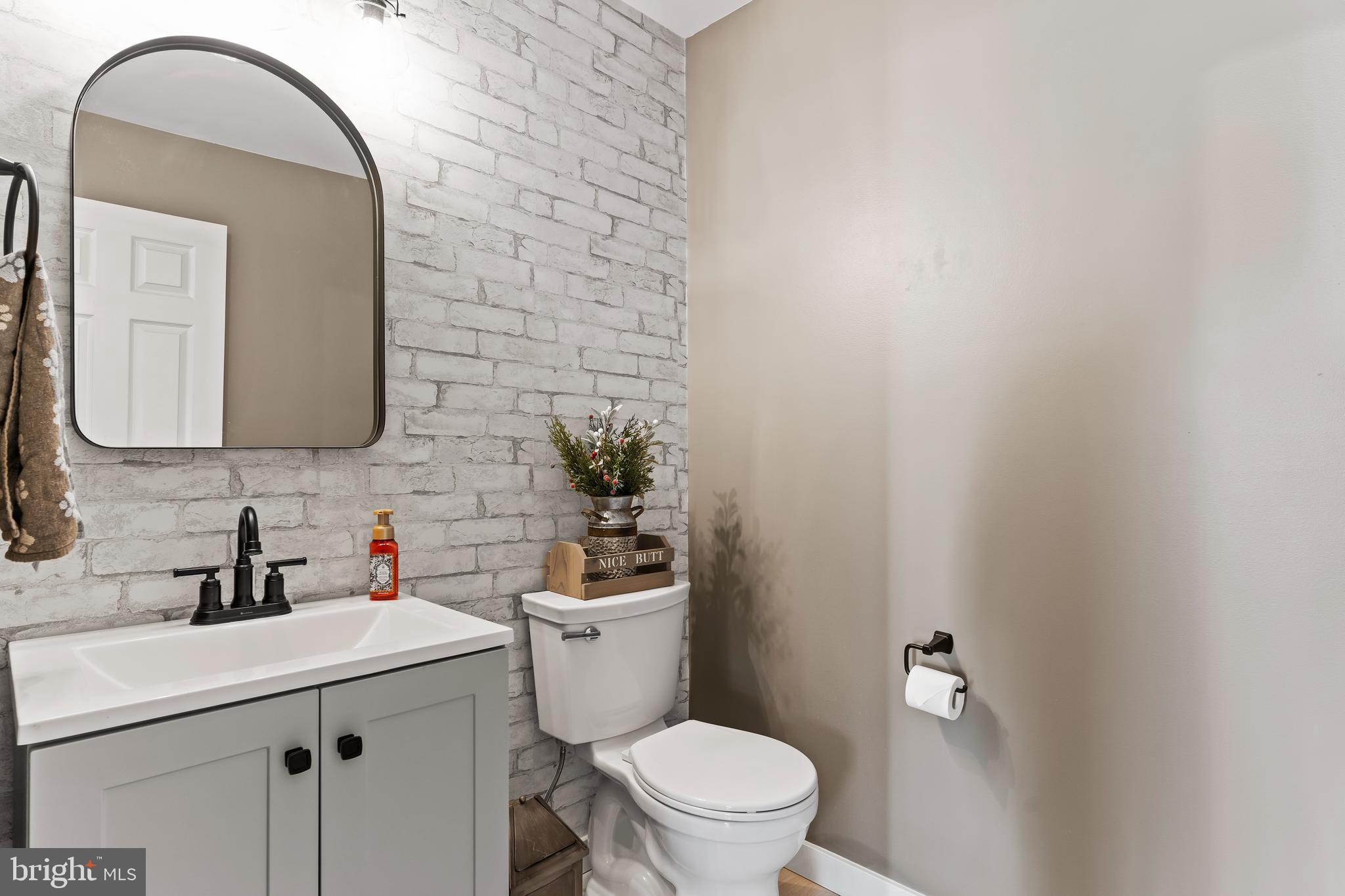 WEATHERSTONE - Residential