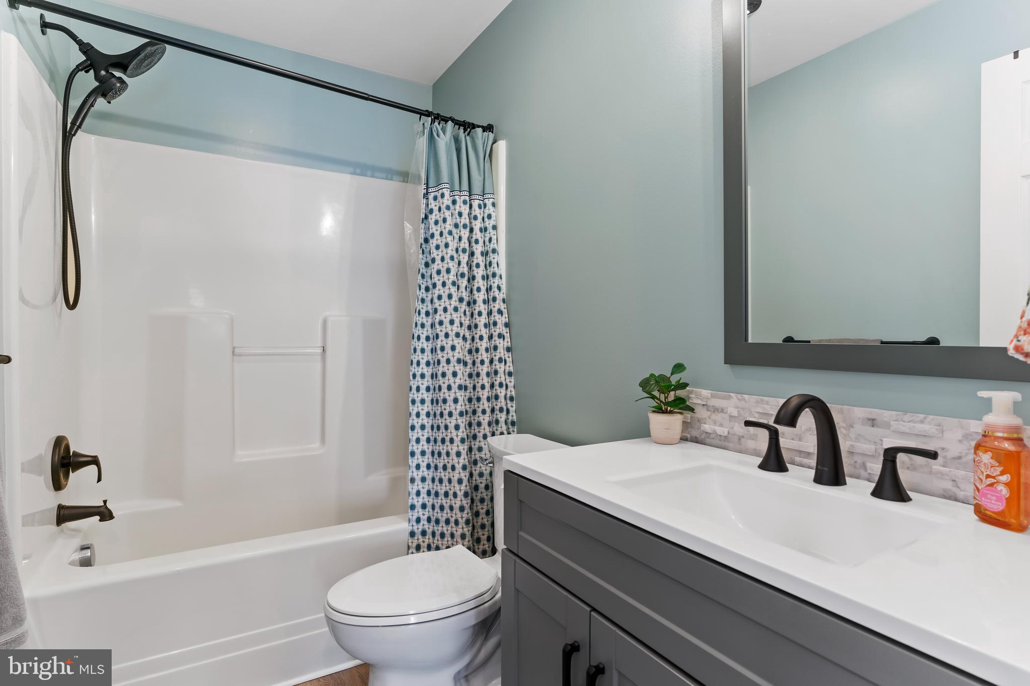 WEATHERSTONE - Residential