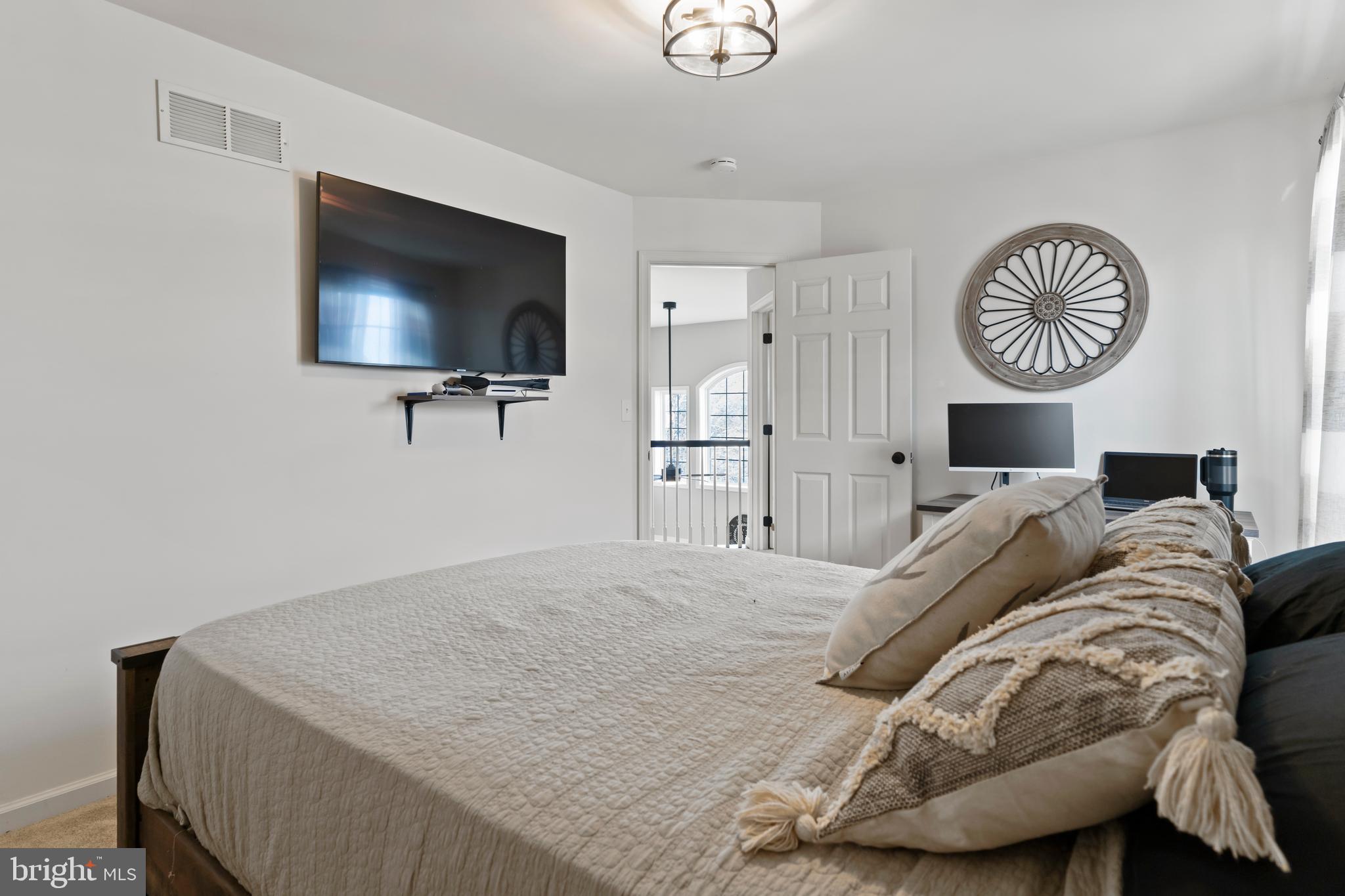 WEATHERSTONE - Residential