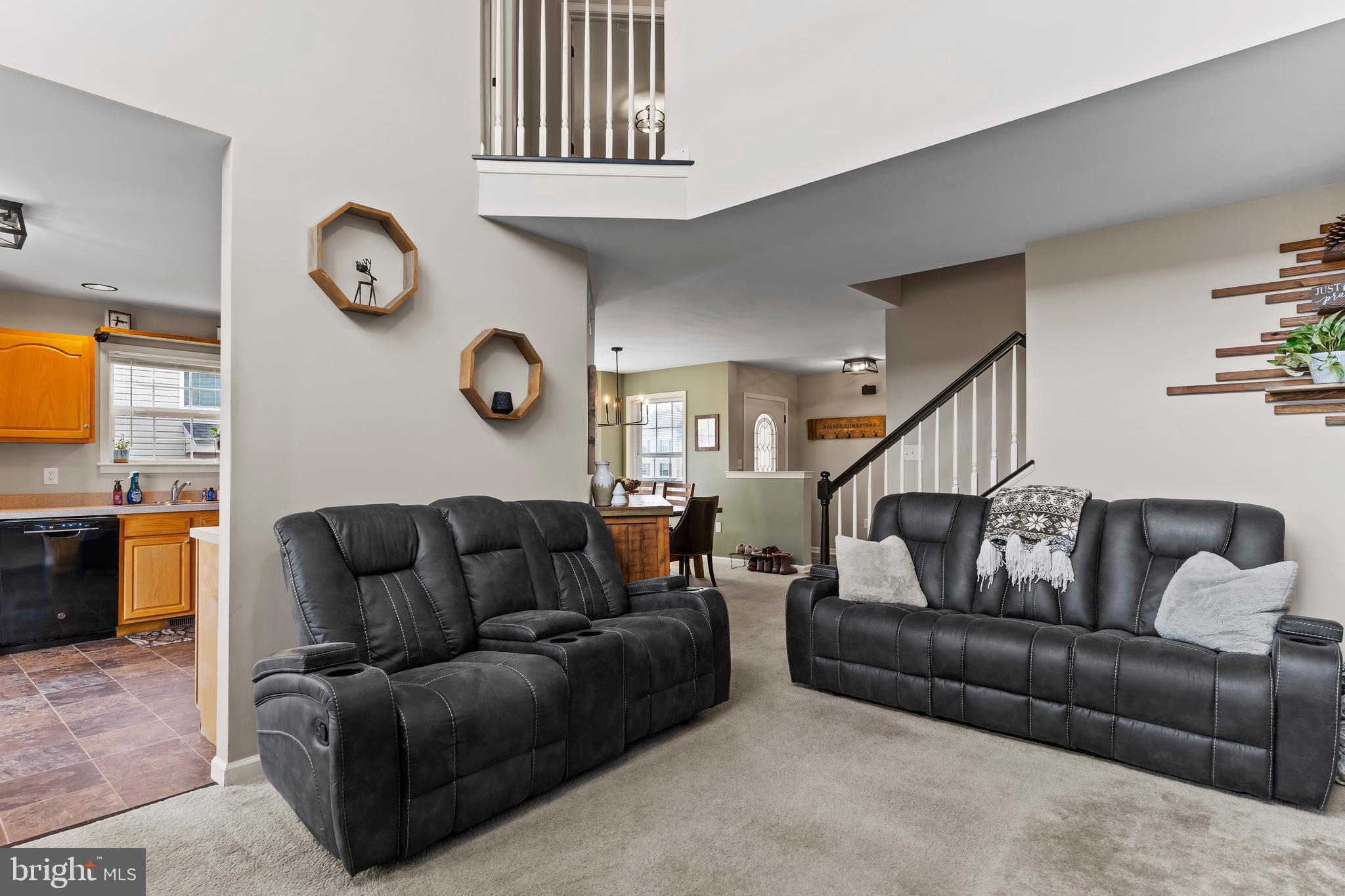 WEATHERSTONE - Residential