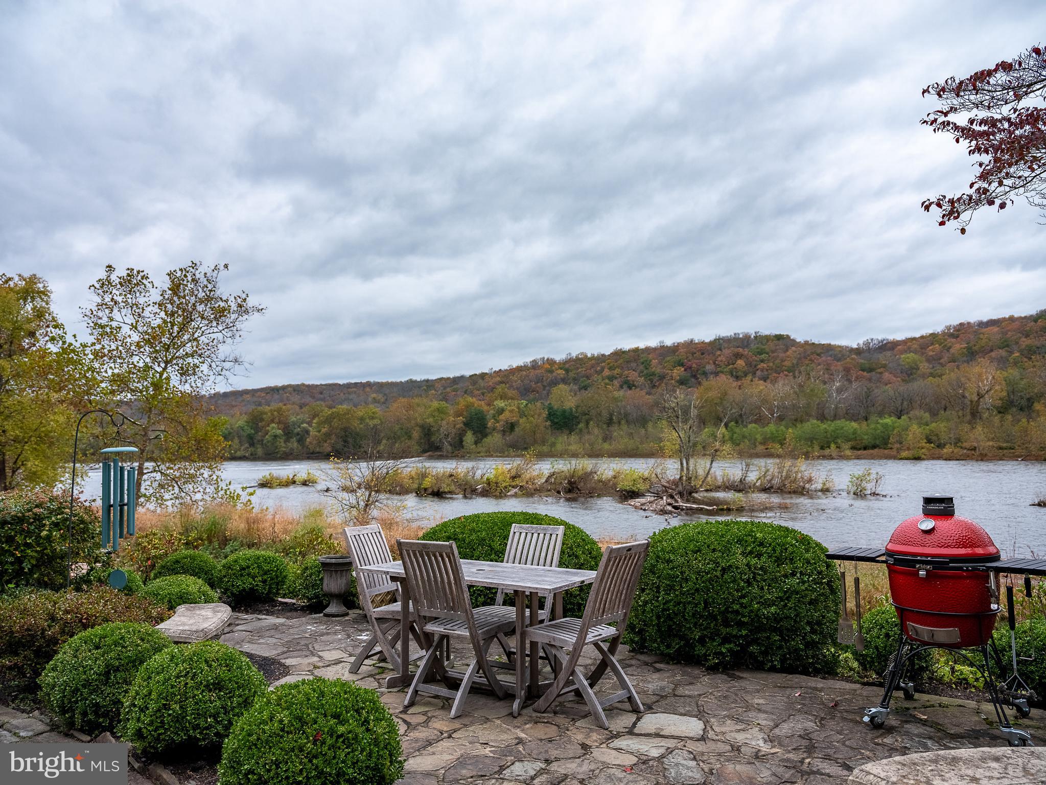 CENTER BRIDGE - Residential