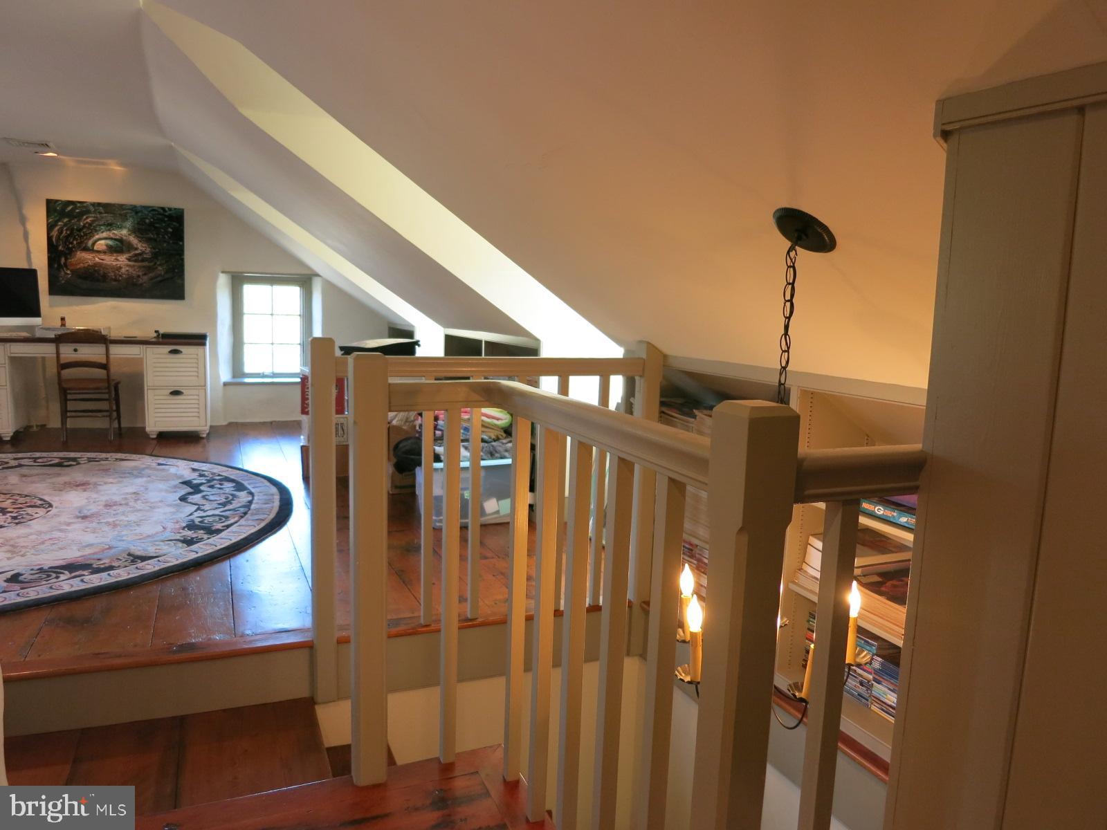 CENTER BRIDGE - Residential