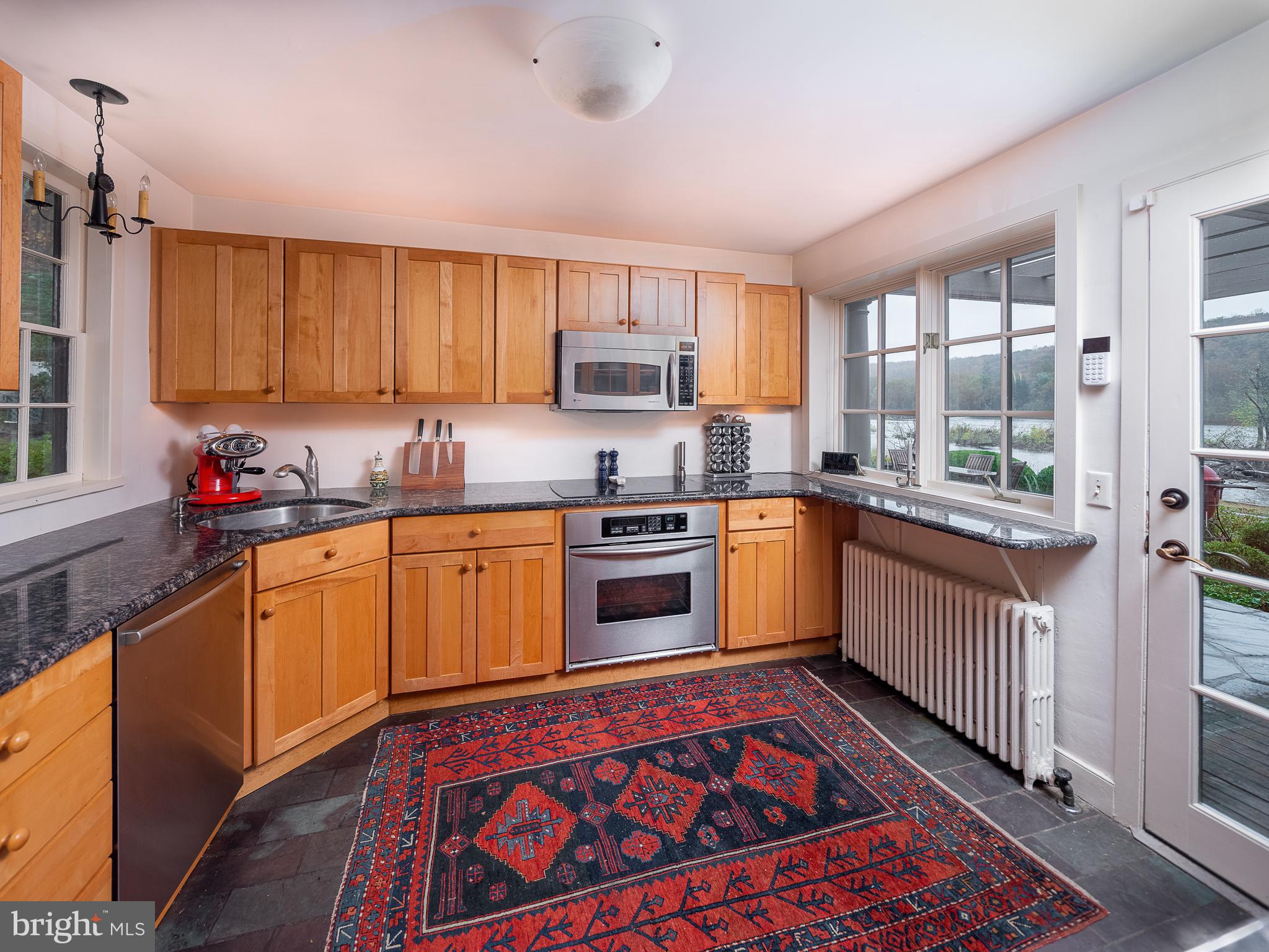 CENTER BRIDGE - Residential