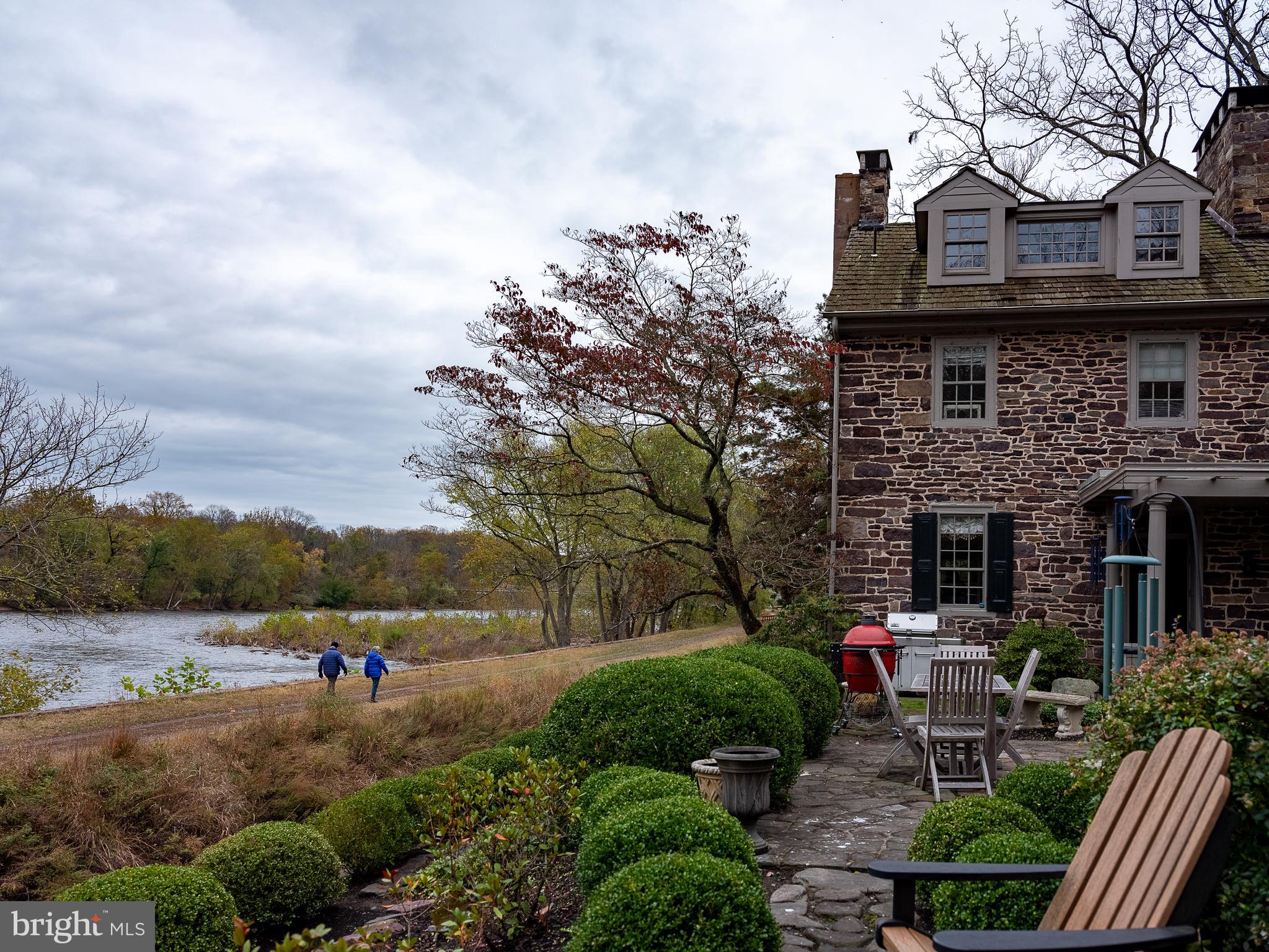 CENTER BRIDGE - Residential