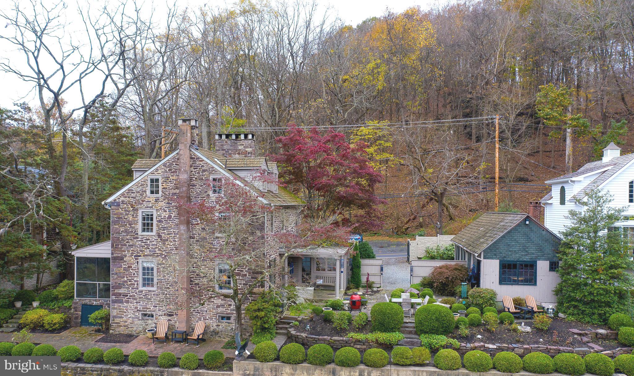 CENTER BRIDGE - Residential
