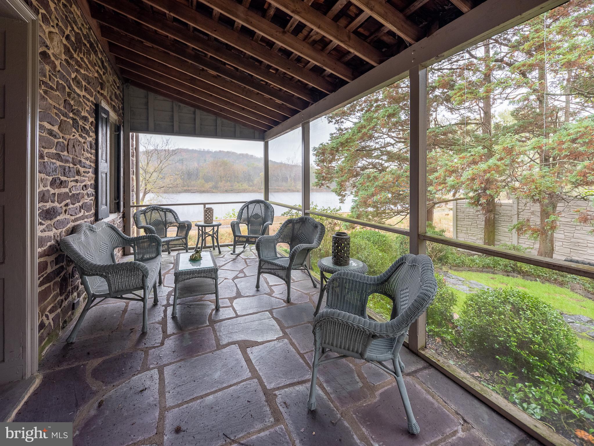 CENTER BRIDGE - Residential