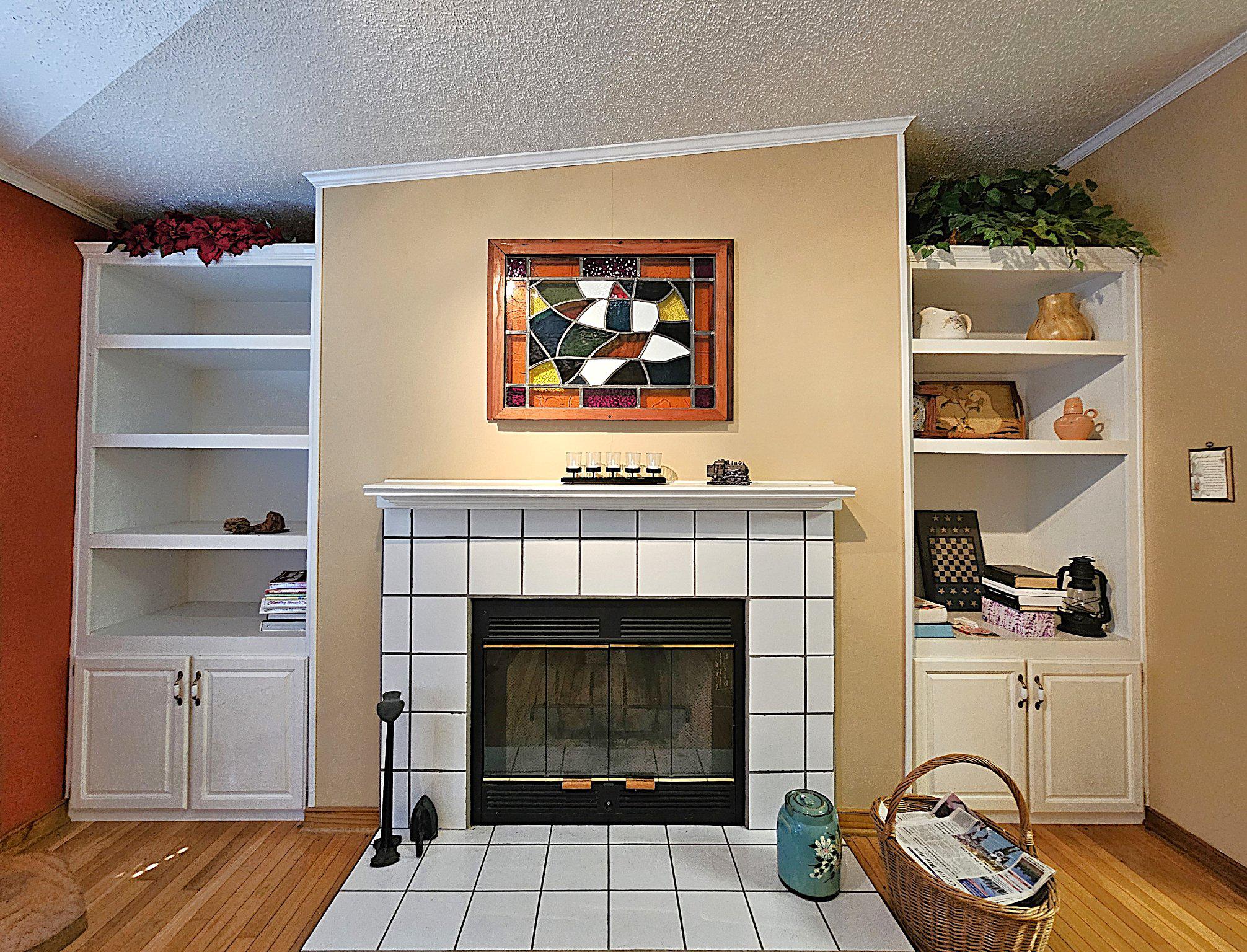 MINERAL ESTATES - Residential