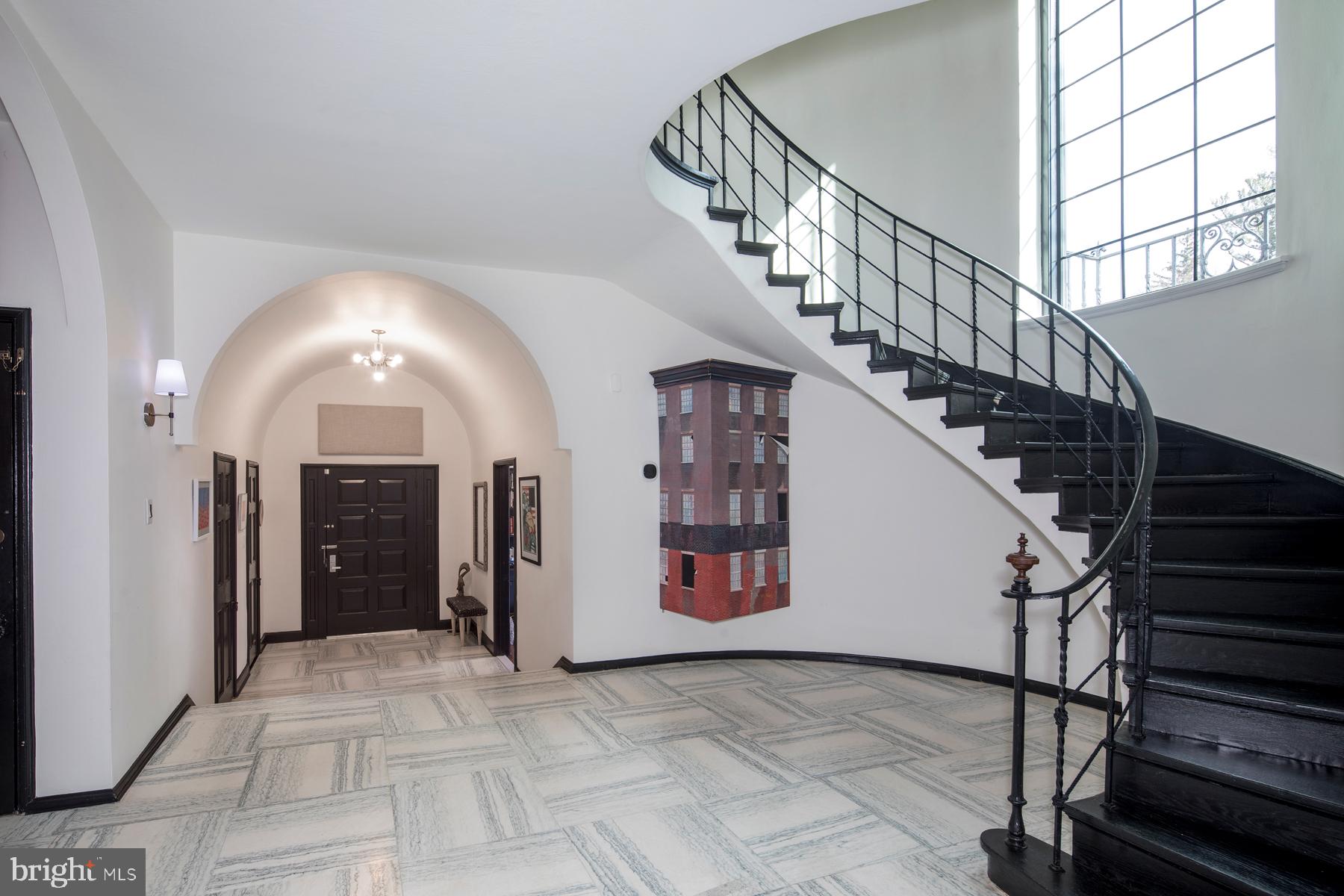 WYNNEWOOD VALLEY - Residential