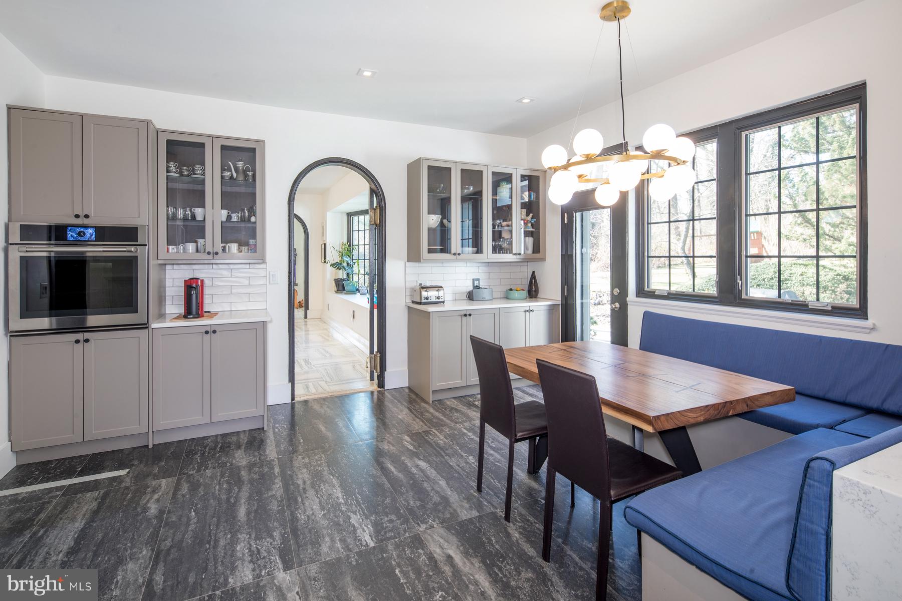 WYNNEWOOD VALLEY - Residential