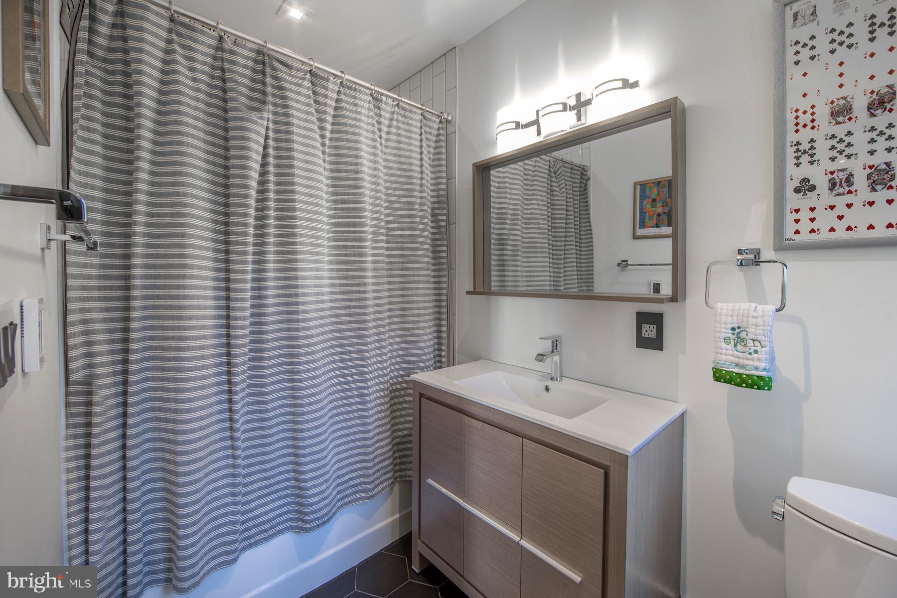 WYNNEWOOD VALLEY - Residential