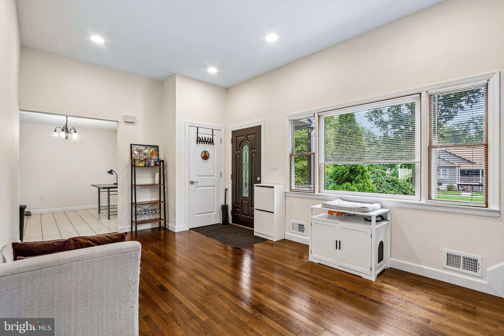 441 E BIRD VILLAGE ROAD