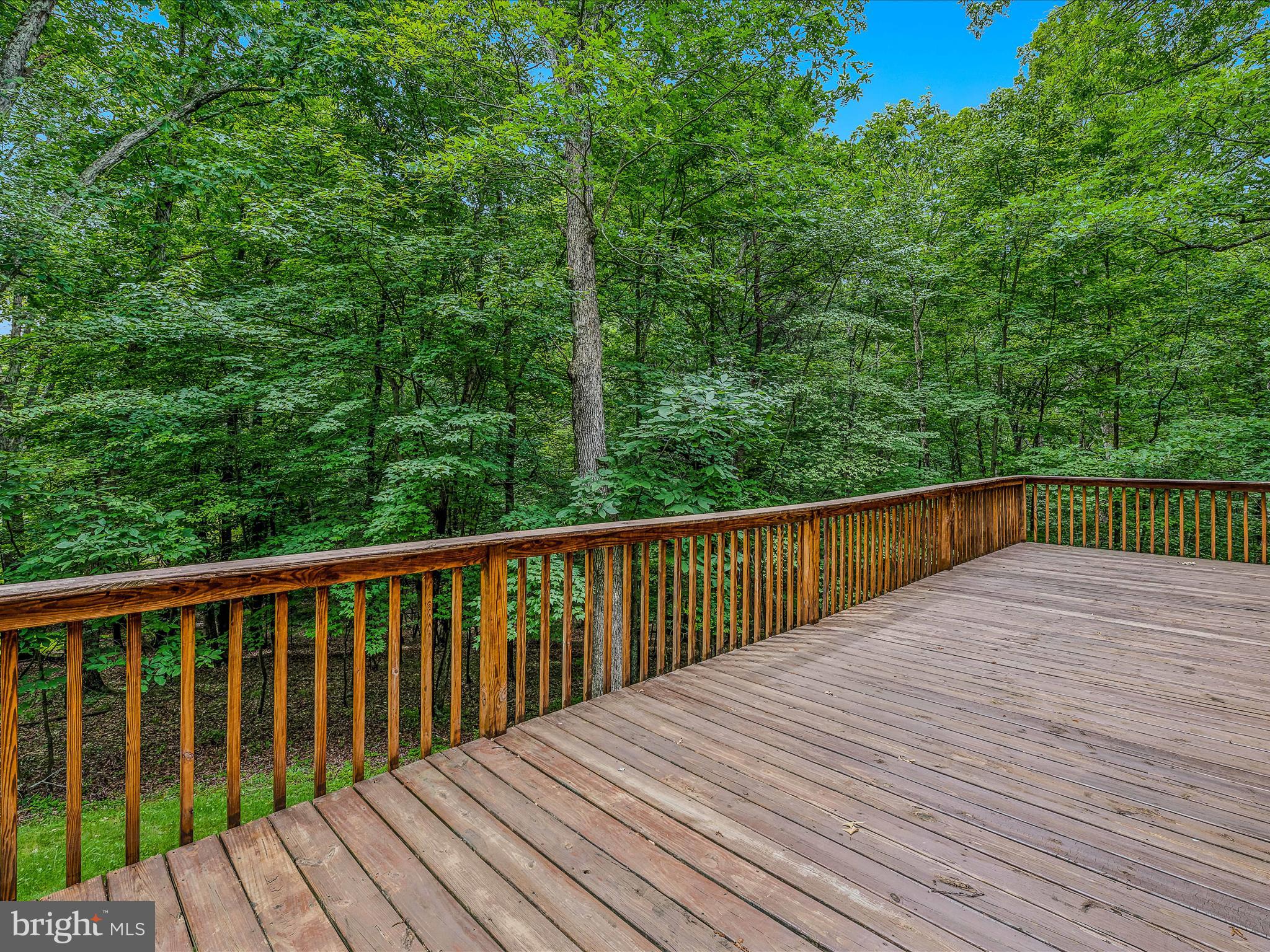 DEER SPRING WOODS - Residential