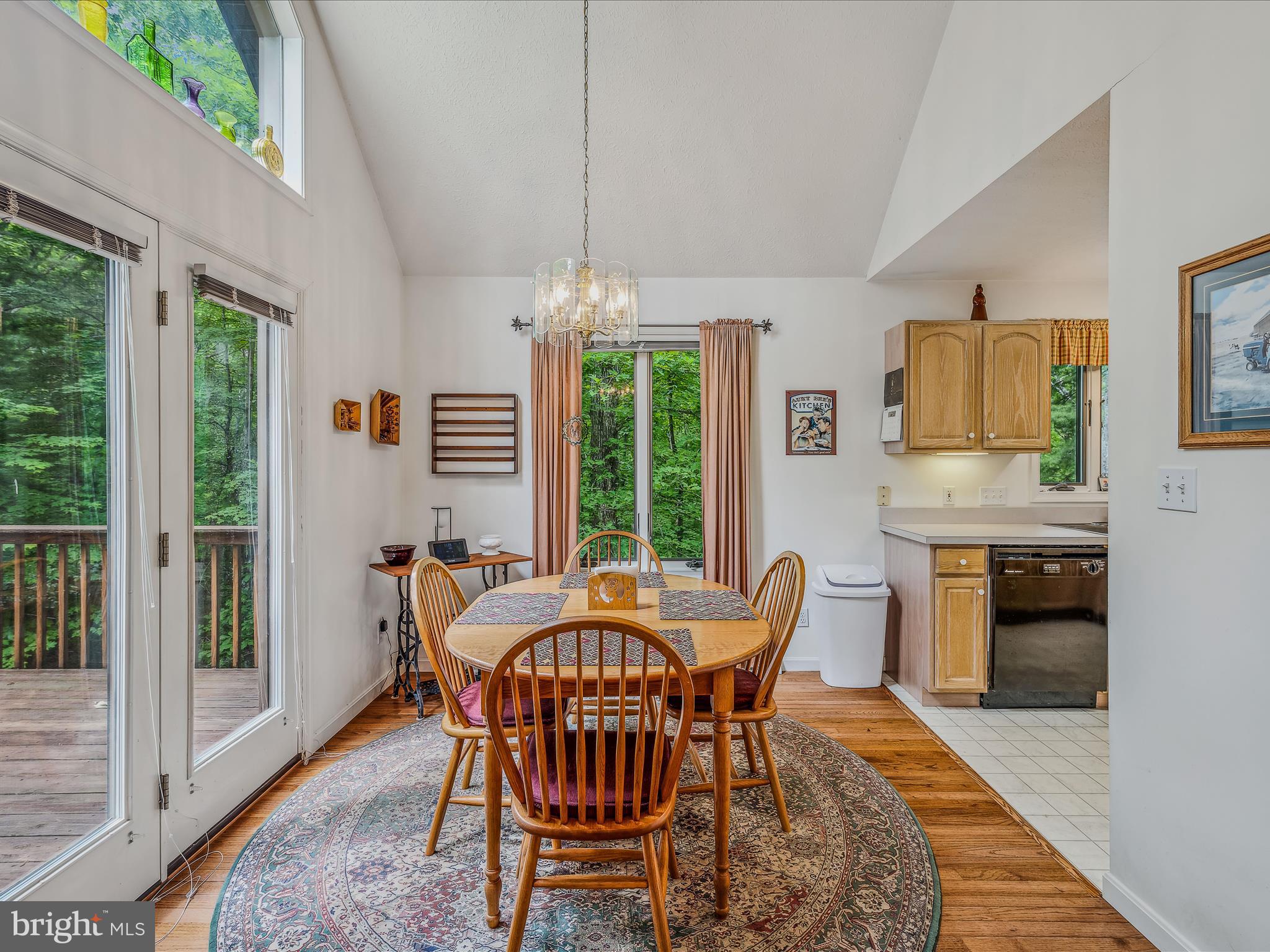 DEER SPRING WOODS - Residential