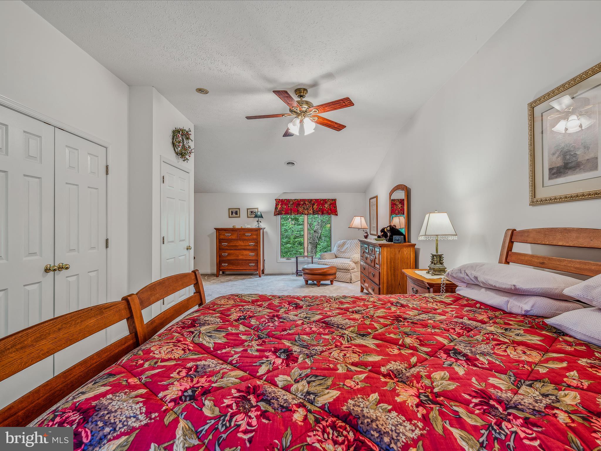 DEER SPRING WOODS - Residential