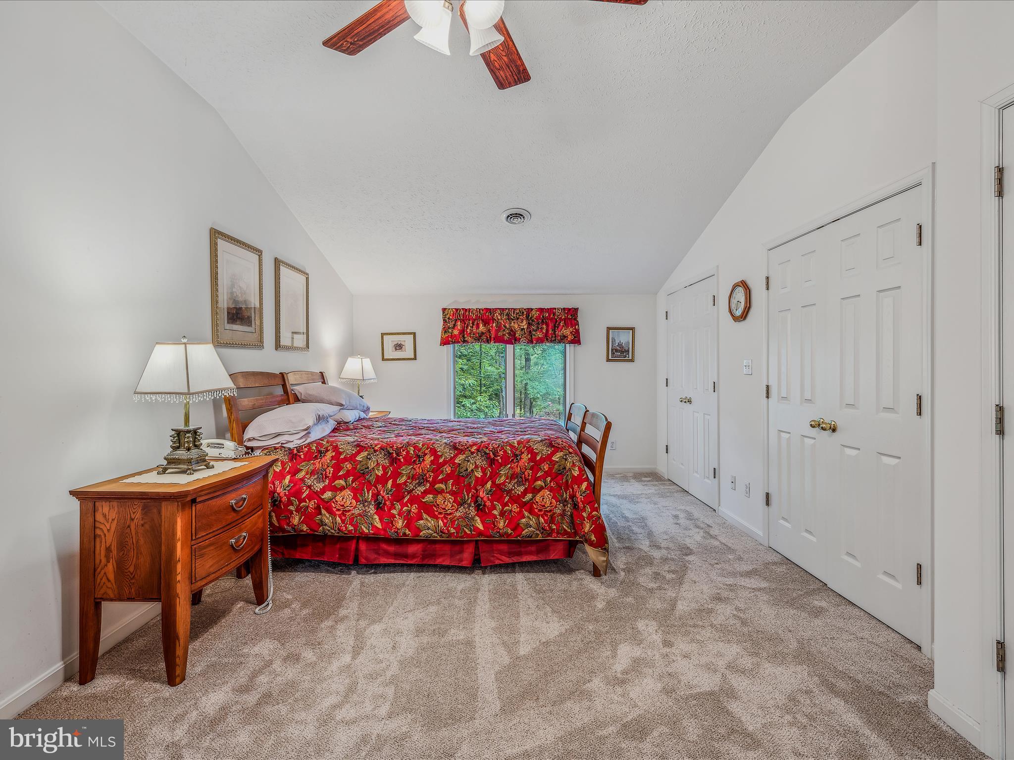 DEER SPRING WOODS - Residential