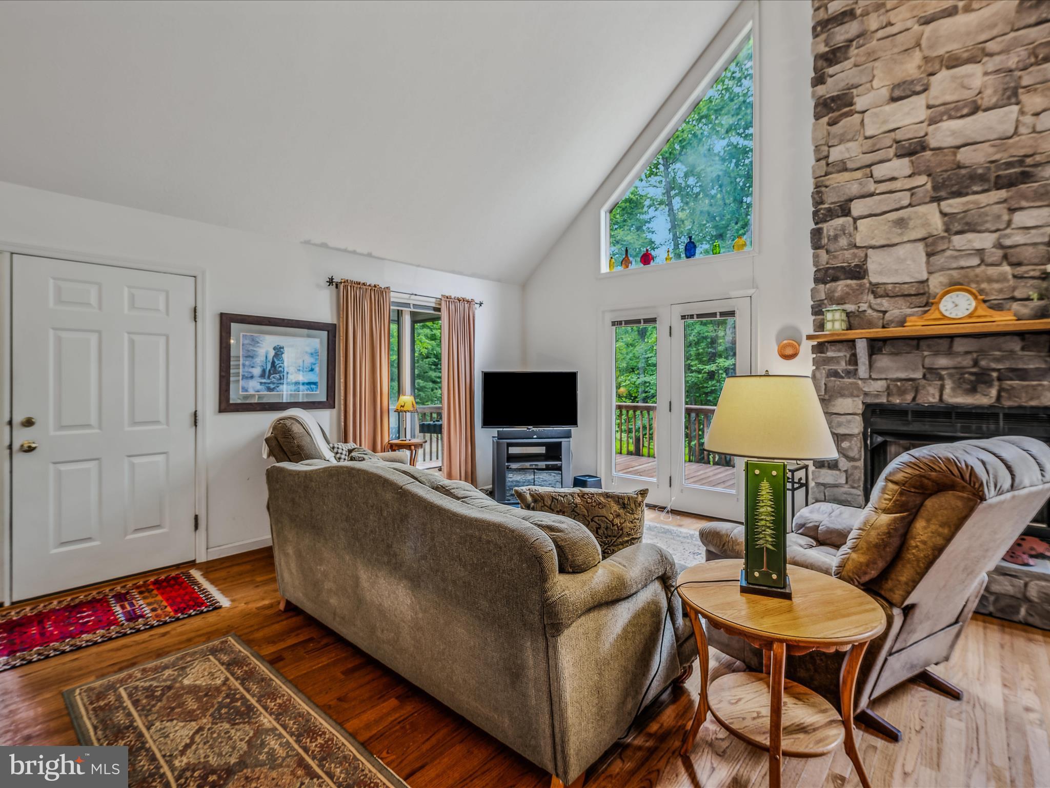 DEER SPRING WOODS - Residential