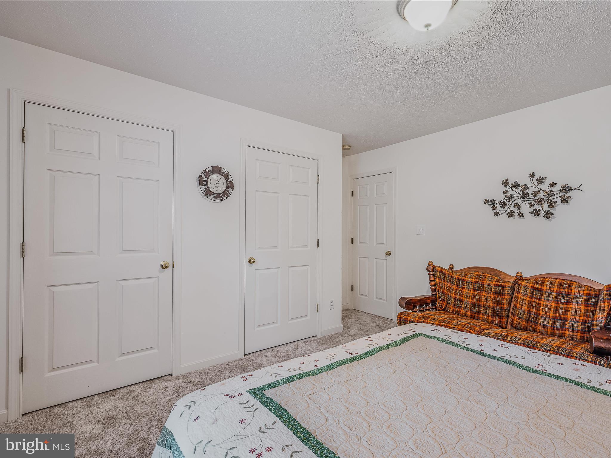 DEER SPRING WOODS - Residential