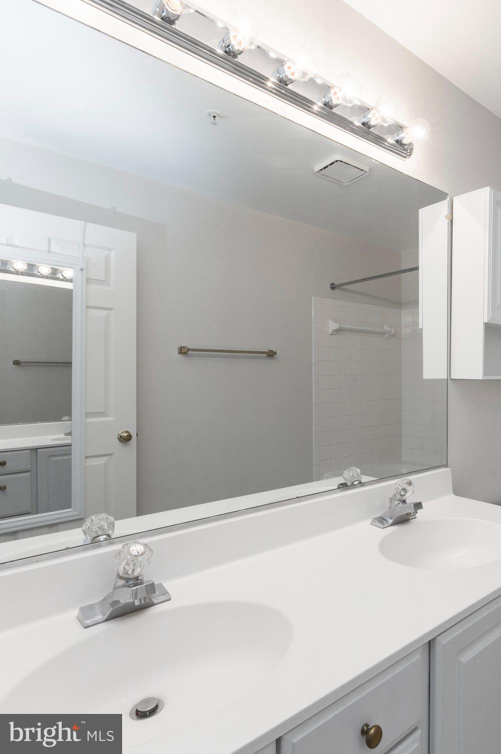 HIGHLAND AT GUNSTON CORNER - Residential Lease