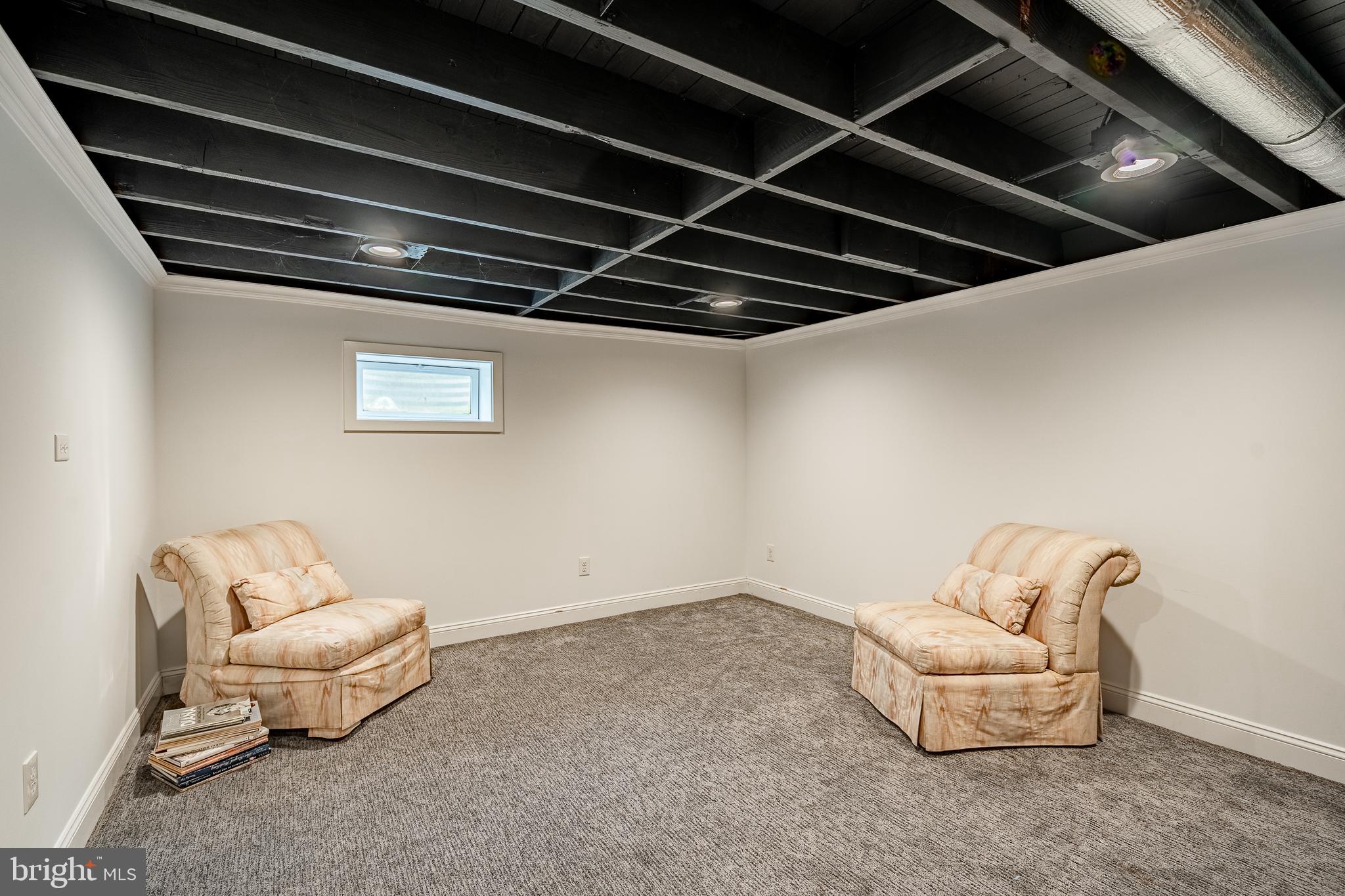 HILLSIDE - Residential