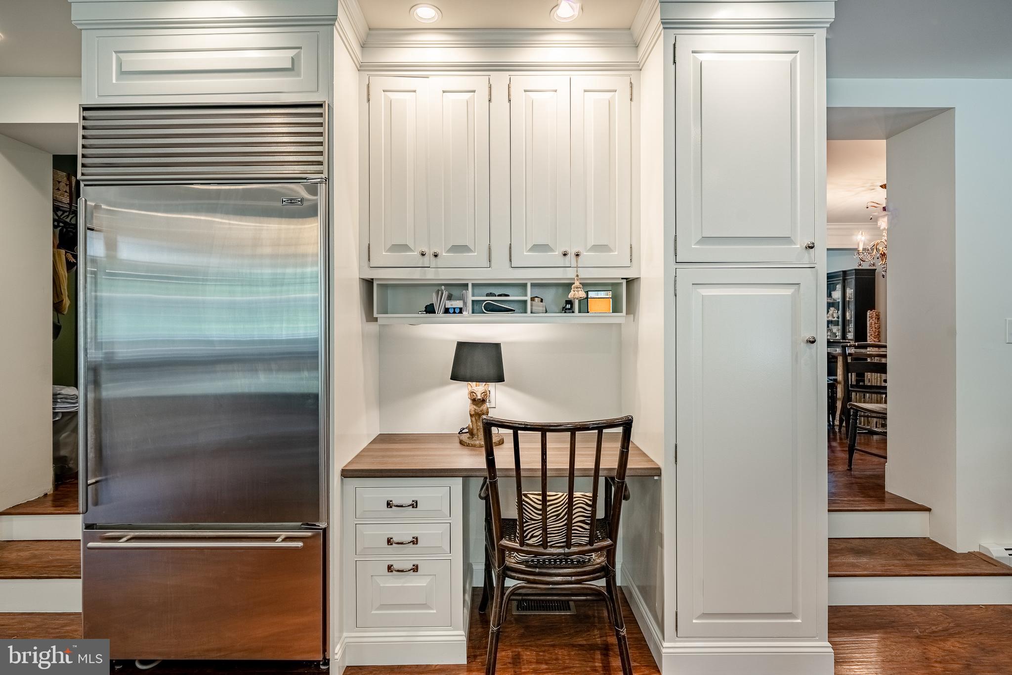 HILLSIDE - Residential