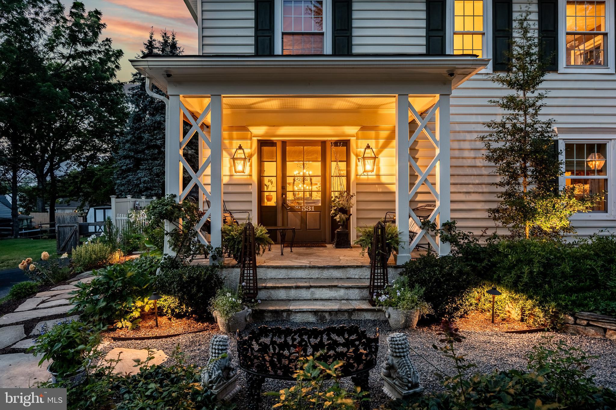 HILLSIDE - Residential