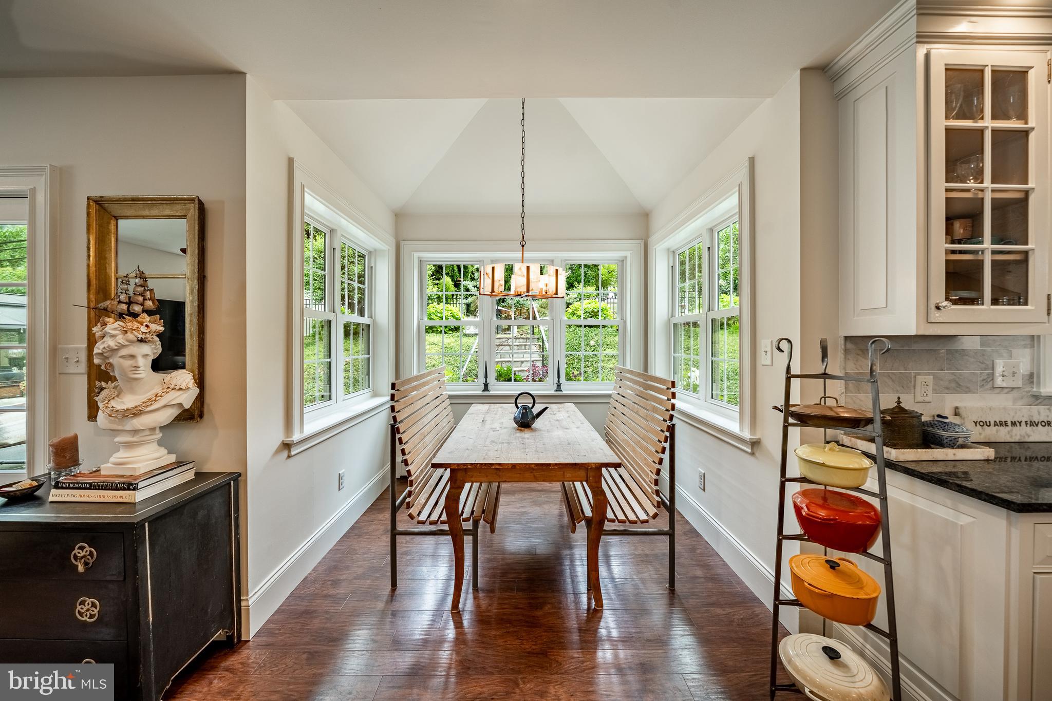 HILLSIDE - Residential