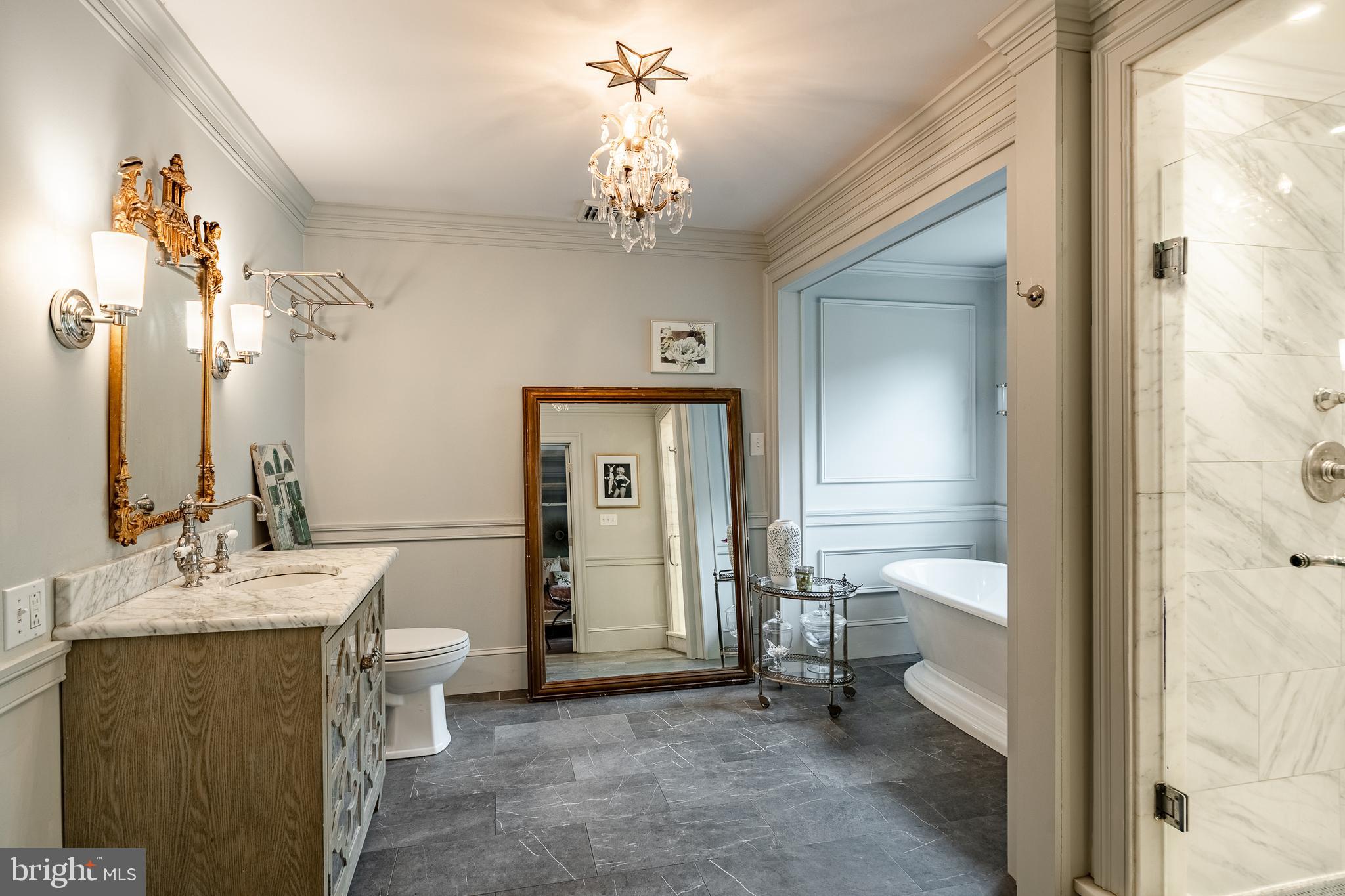 HILLSIDE - Residential