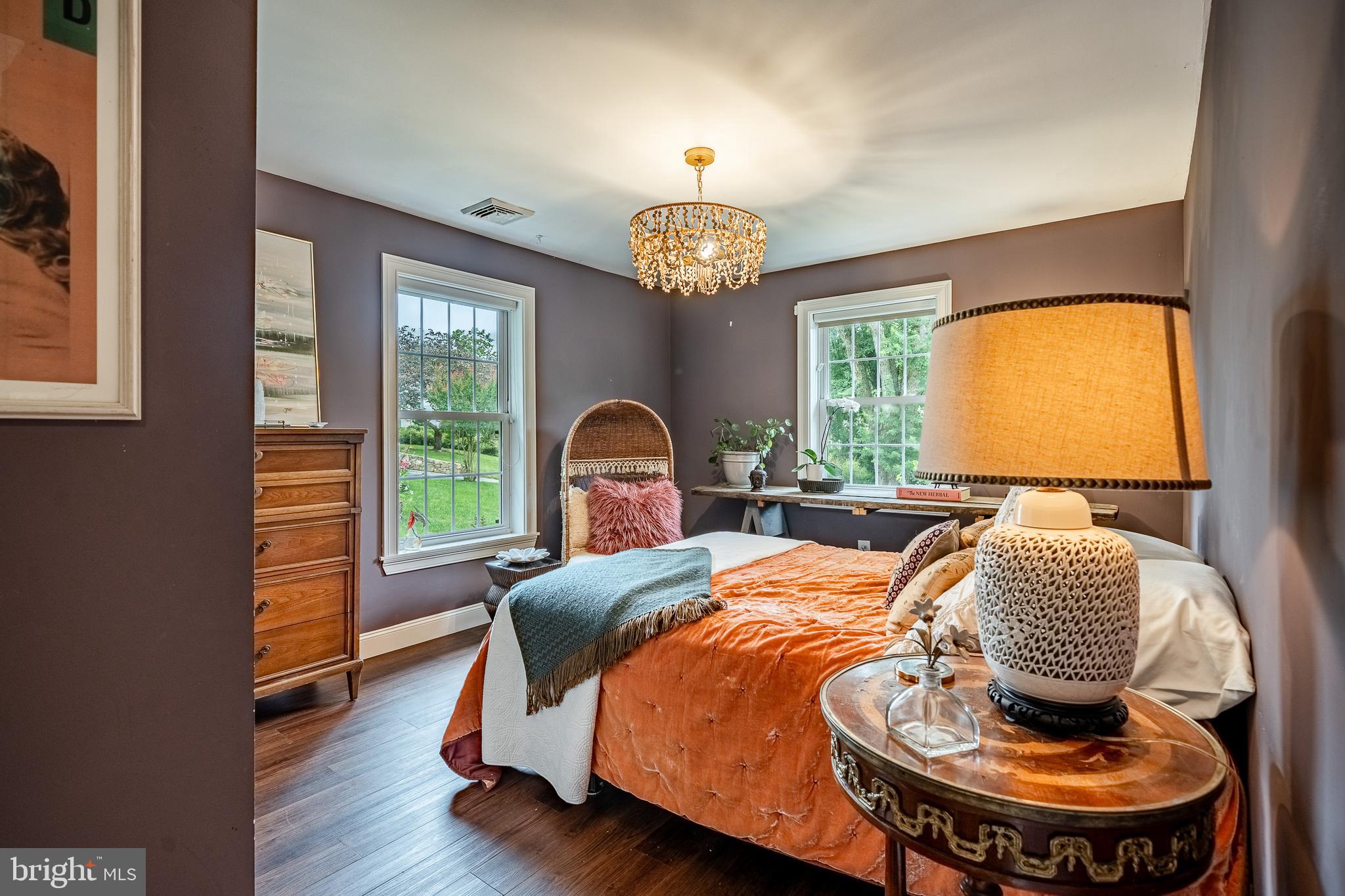 HILLSIDE - Residential