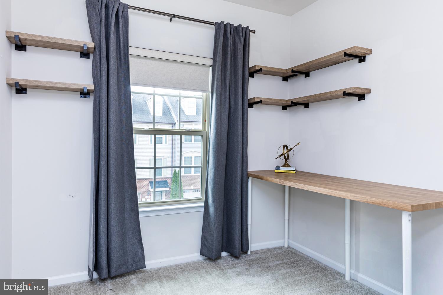 PARKSIDE - Residential