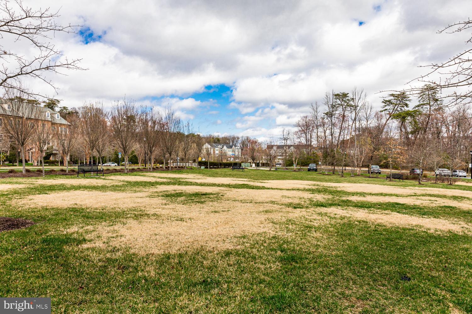 PARKSIDE - Residential