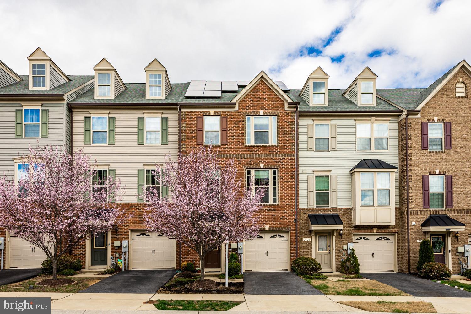 PARKSIDE - Residential