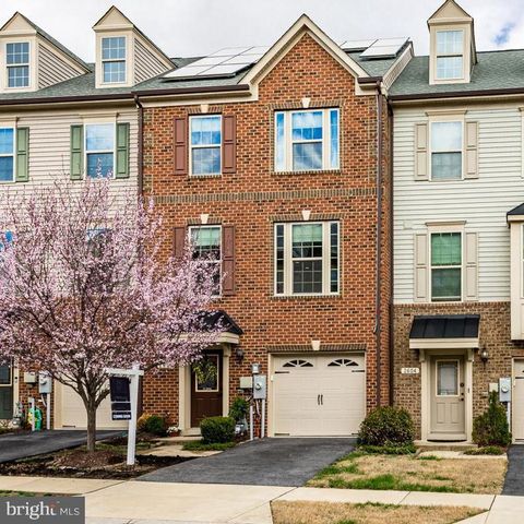 Townhouse For Sale - 2606 Fiat Drive<br/> HANOVER, MD 21076