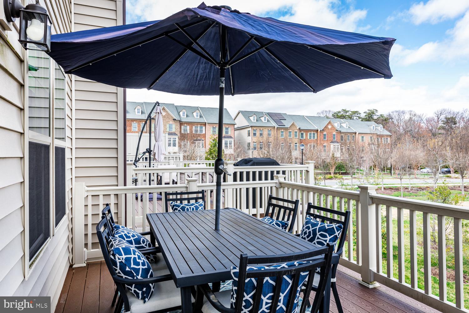 PARKSIDE - Residential