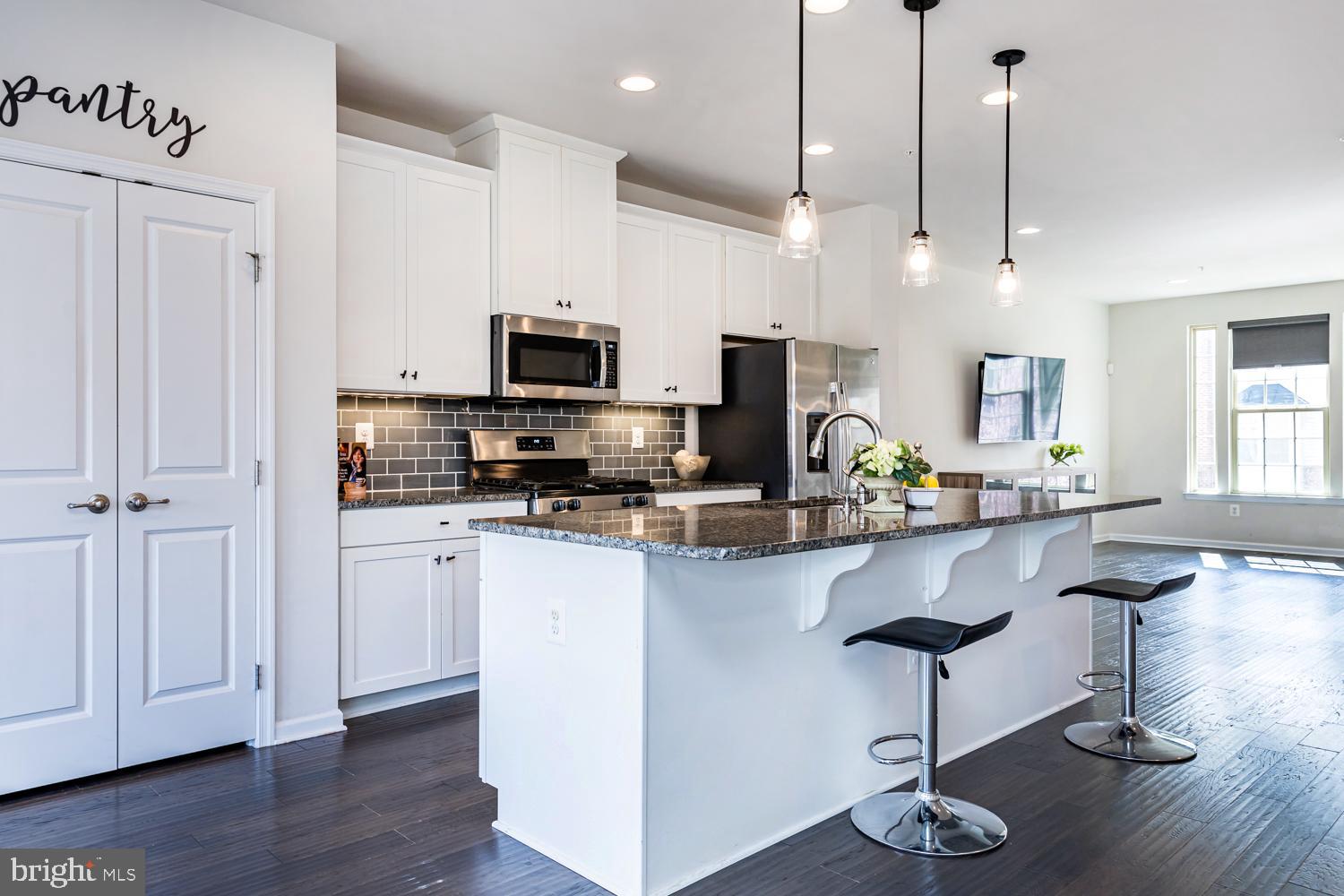 PARKSIDE - Residential