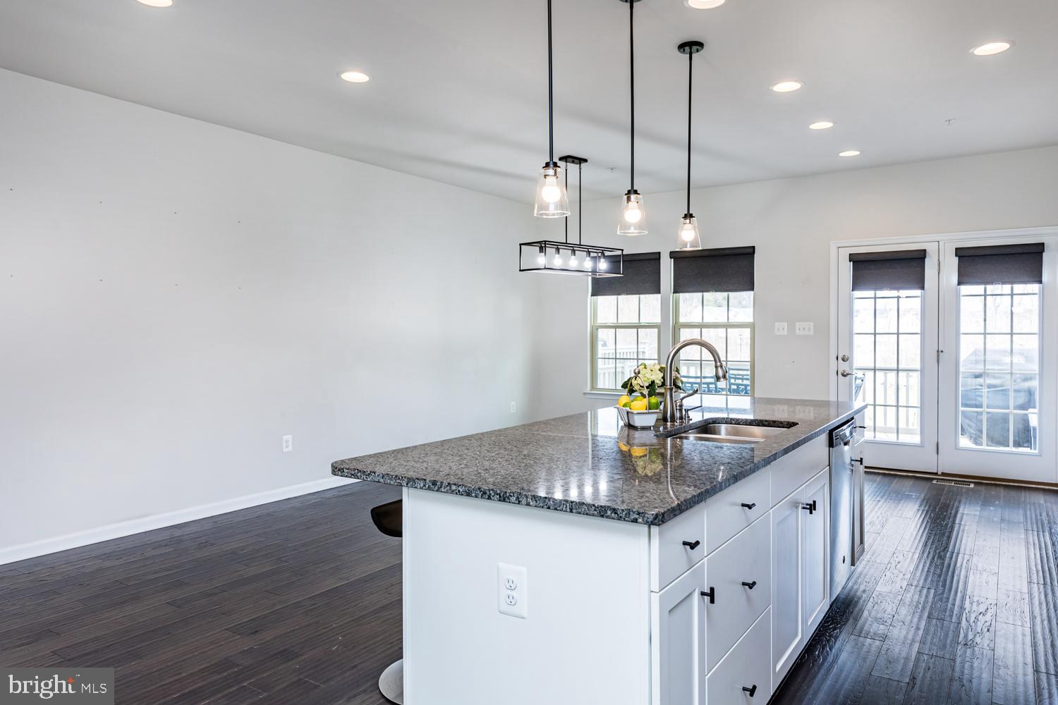 PARKSIDE - Residential