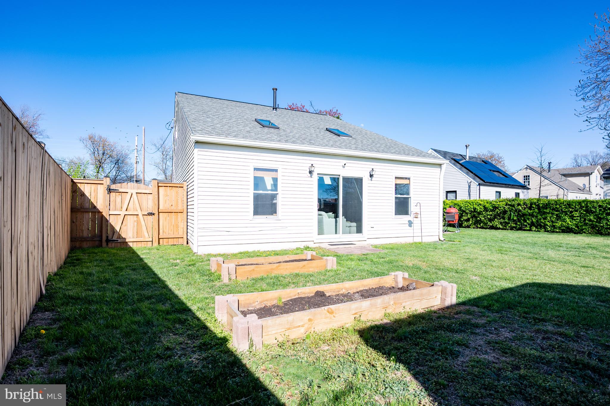 MANASSAS PARK - Residential