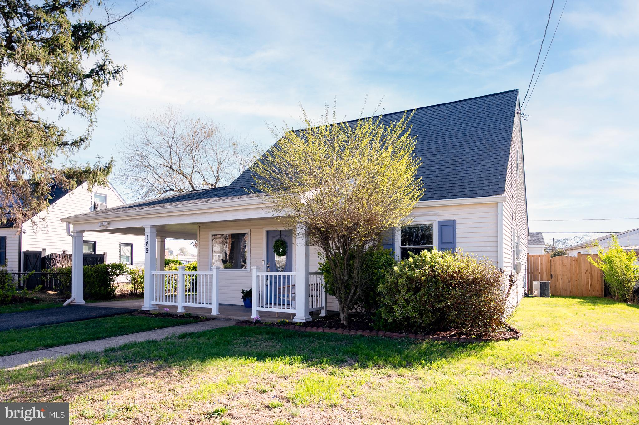 MANASSAS PARK - Residential