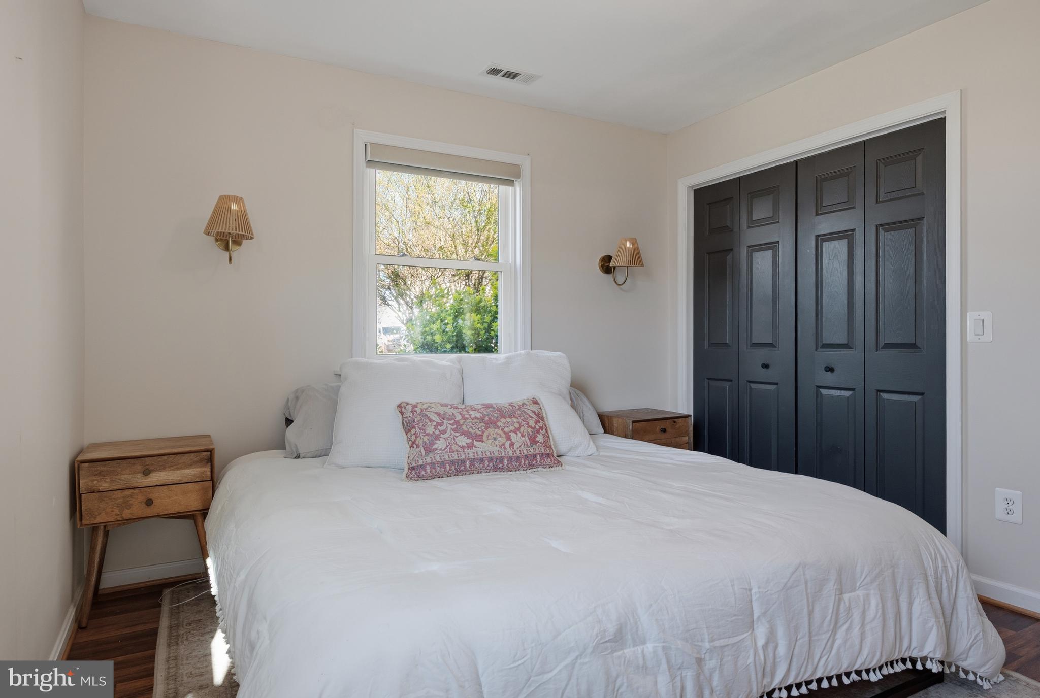 MANASSAS PARK - Residential